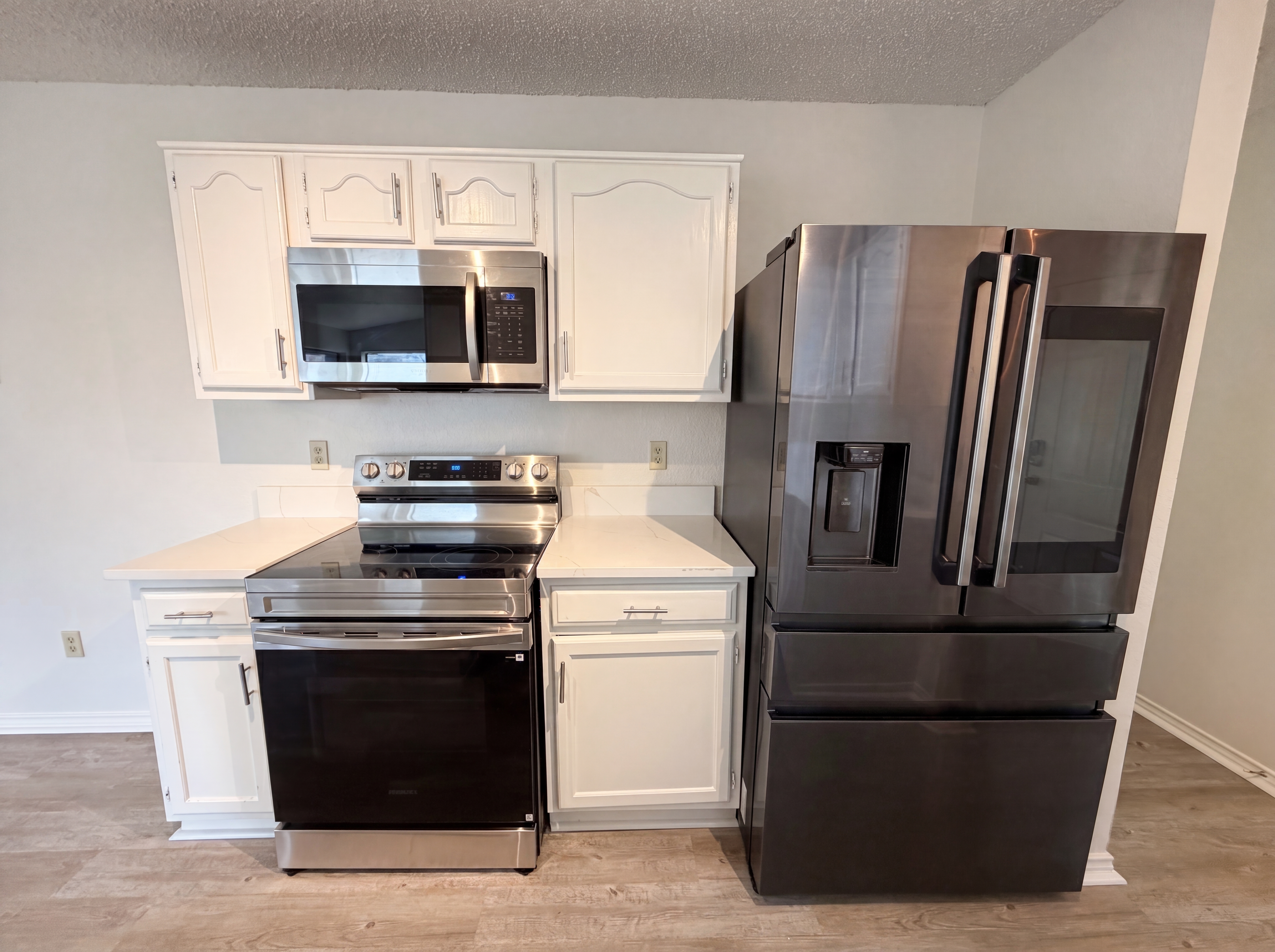 Photo 8 of 16 of 1319 Oak Run Dr, Duncanville, TX