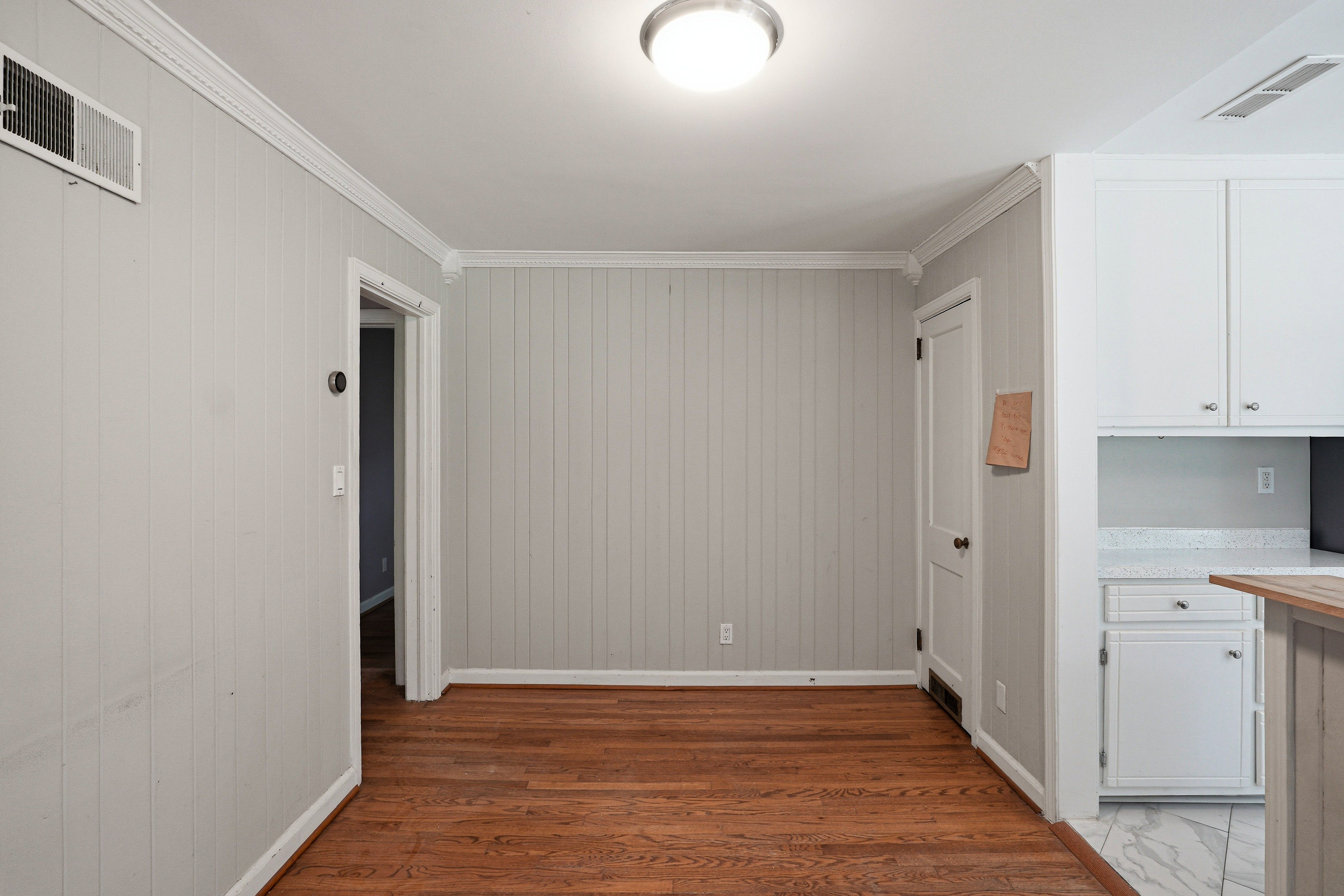 Photo 9 of 25 of 1347 Chalmette Dr NE, Atlanta, GA