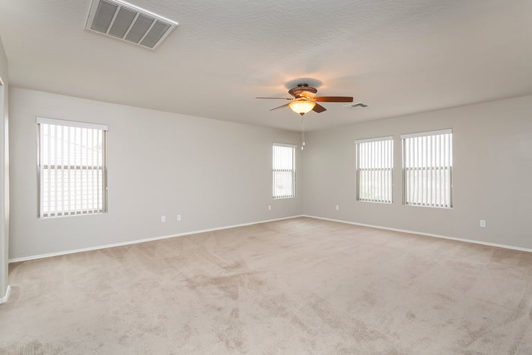 Photo 14 of 23 - 26035 N Sandstone Way, Surprise, AZ 85387