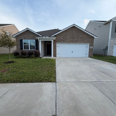 Property photo 1 of 4204 Miranda Pl