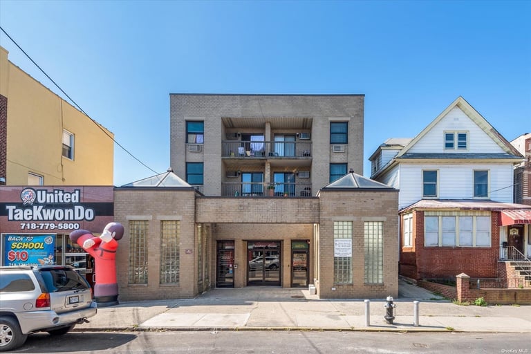 5536 69th Pl, Maspeth, NY 11378 Opendoor