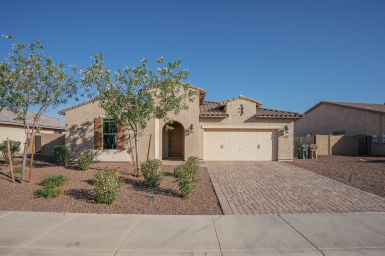 Photo 1 of 30 - 18217 W Montecito Ave, Goodyear, AZ 85395