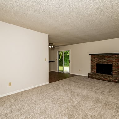 Property photo 3 of 2701 S 115th East Pl