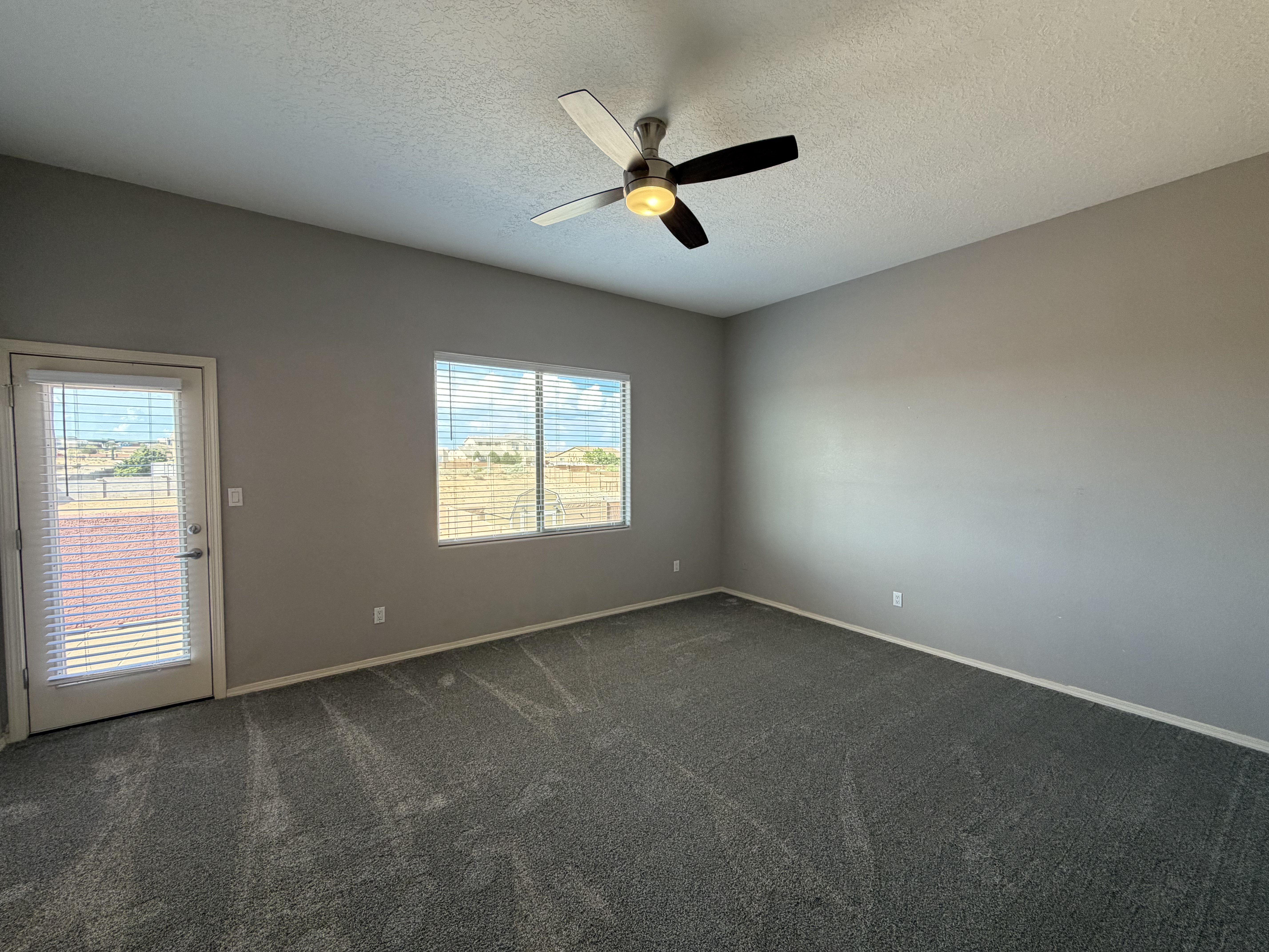 Photo 14 of 31 of 4701 26th Ave NE, Rio Rancho, NM