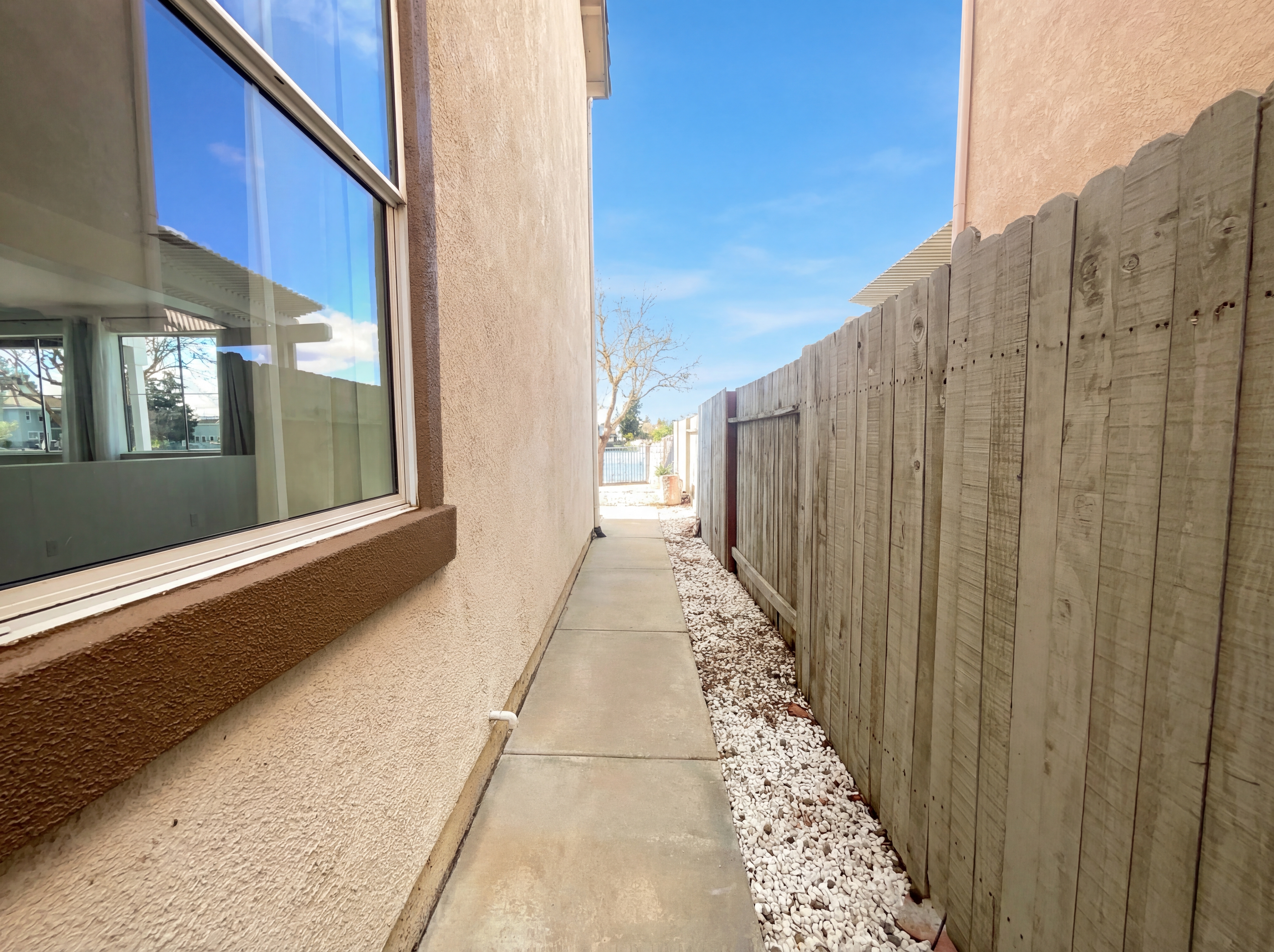 Photo 55 of 64 of 2724 Bertolani Cir, Elk Grove, CA