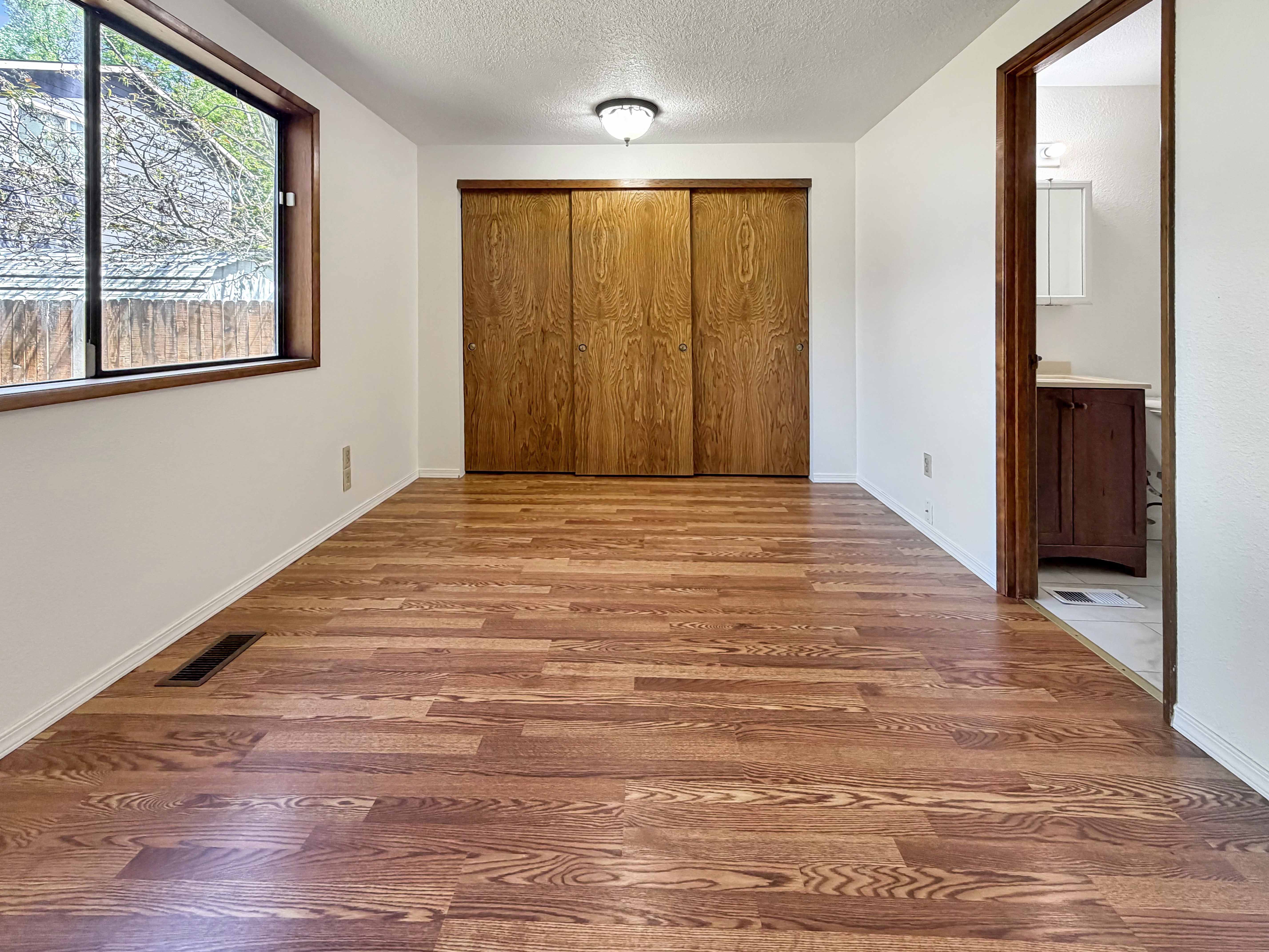 Photo 11 of 13 of 18513 SE Stephens St, Portland, OR