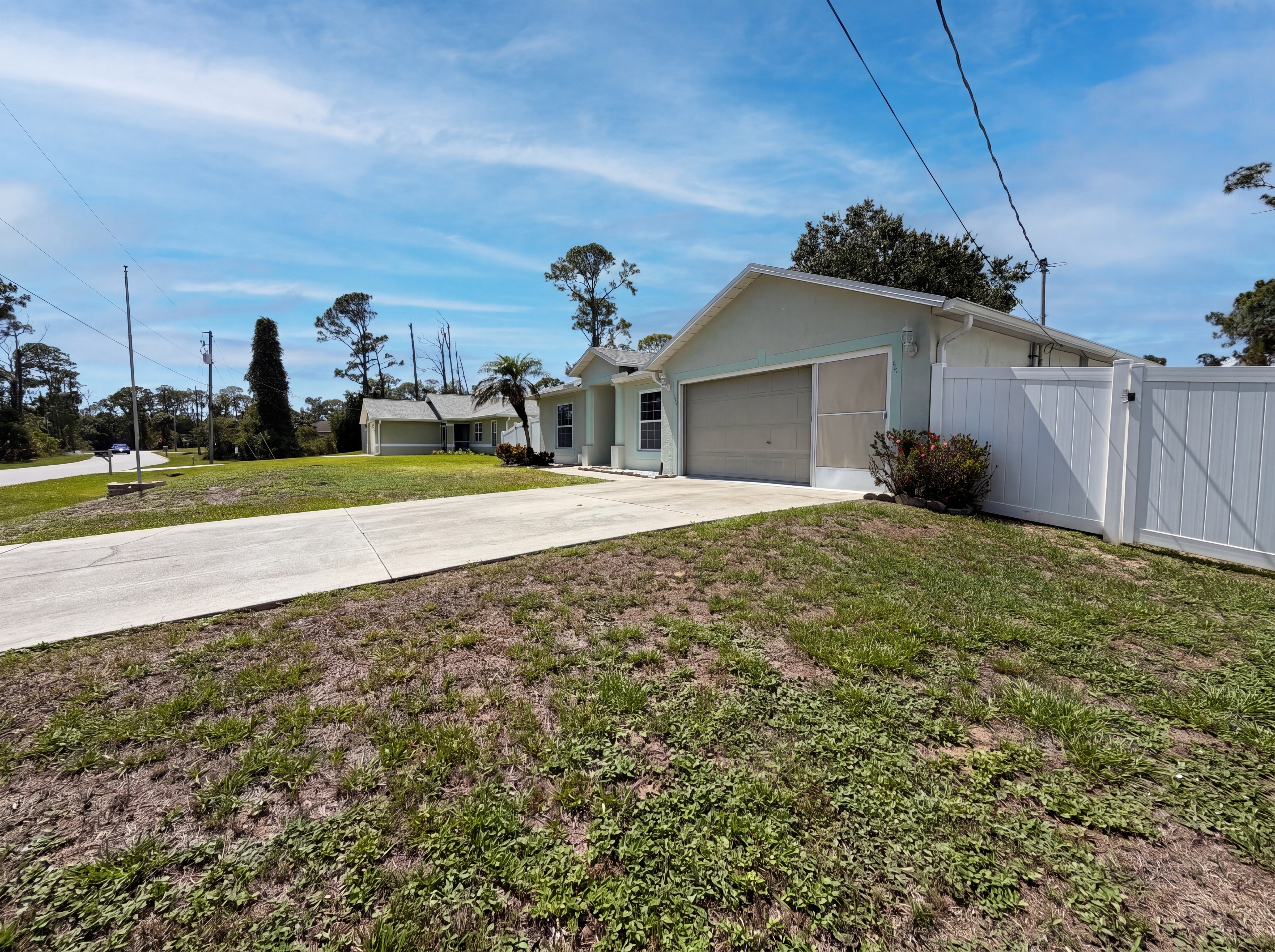Photo 23 of 26 of 4790 Londel Ave, North Port, FL