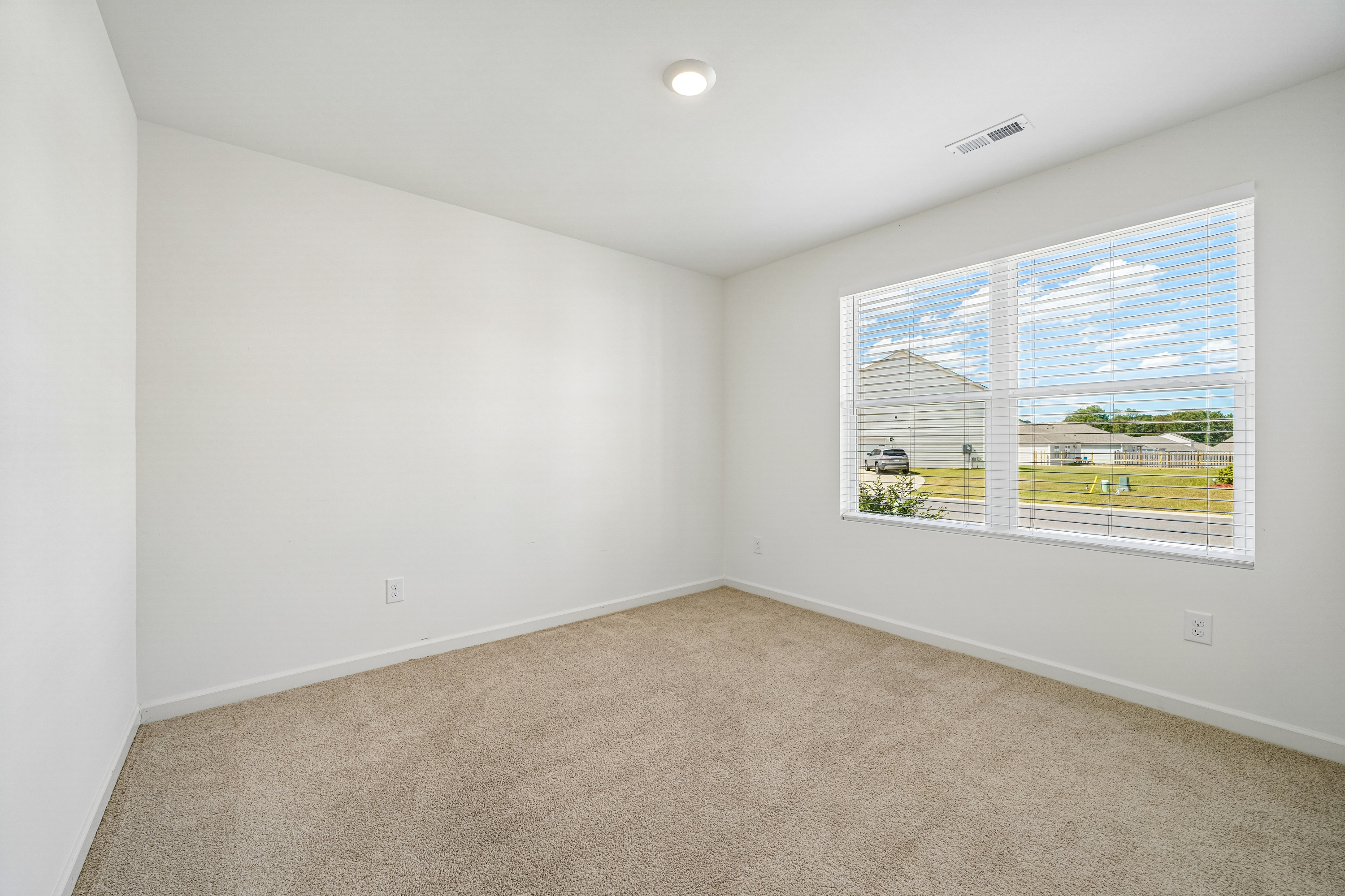 Photo 23 of 30 of 6713 Newbridge Cv, Bessemer, AL