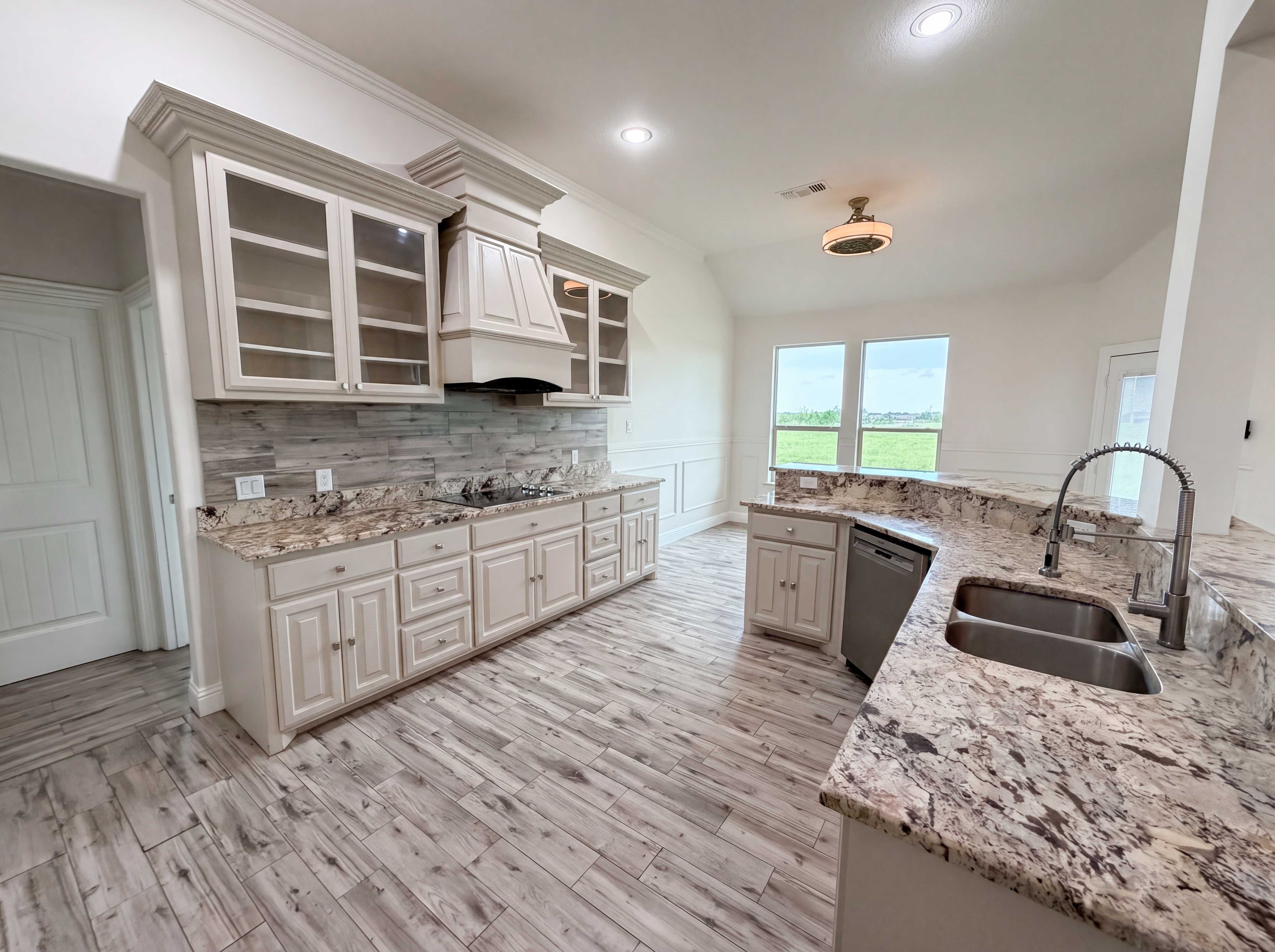 Photo 2 of 23 of 5029 County Road 2720, Caddo Mills, TX
