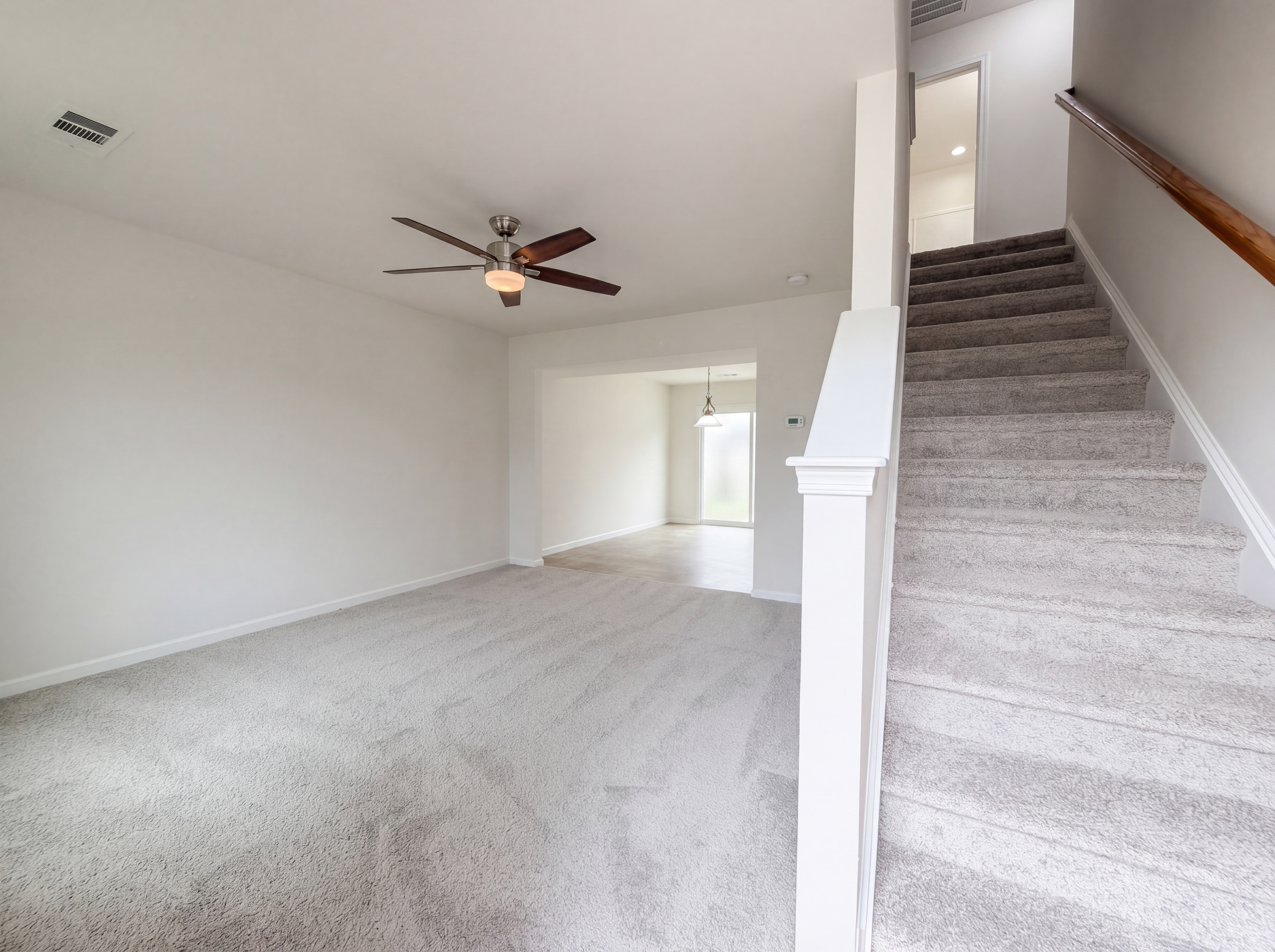 Photo 9 of 18 of 729 Maylene Dr, Madison, TN