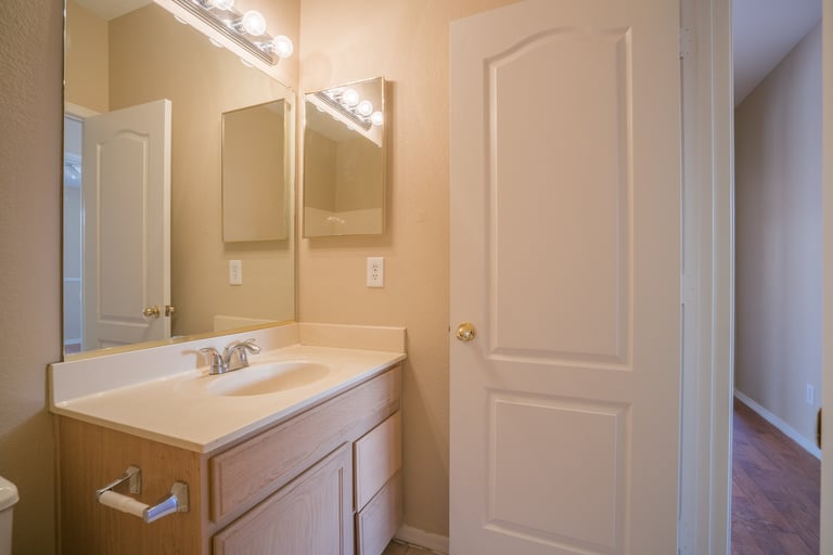 Photo 23 of 25 - 9821 W Yukon Dr, Peoria, AZ 85382