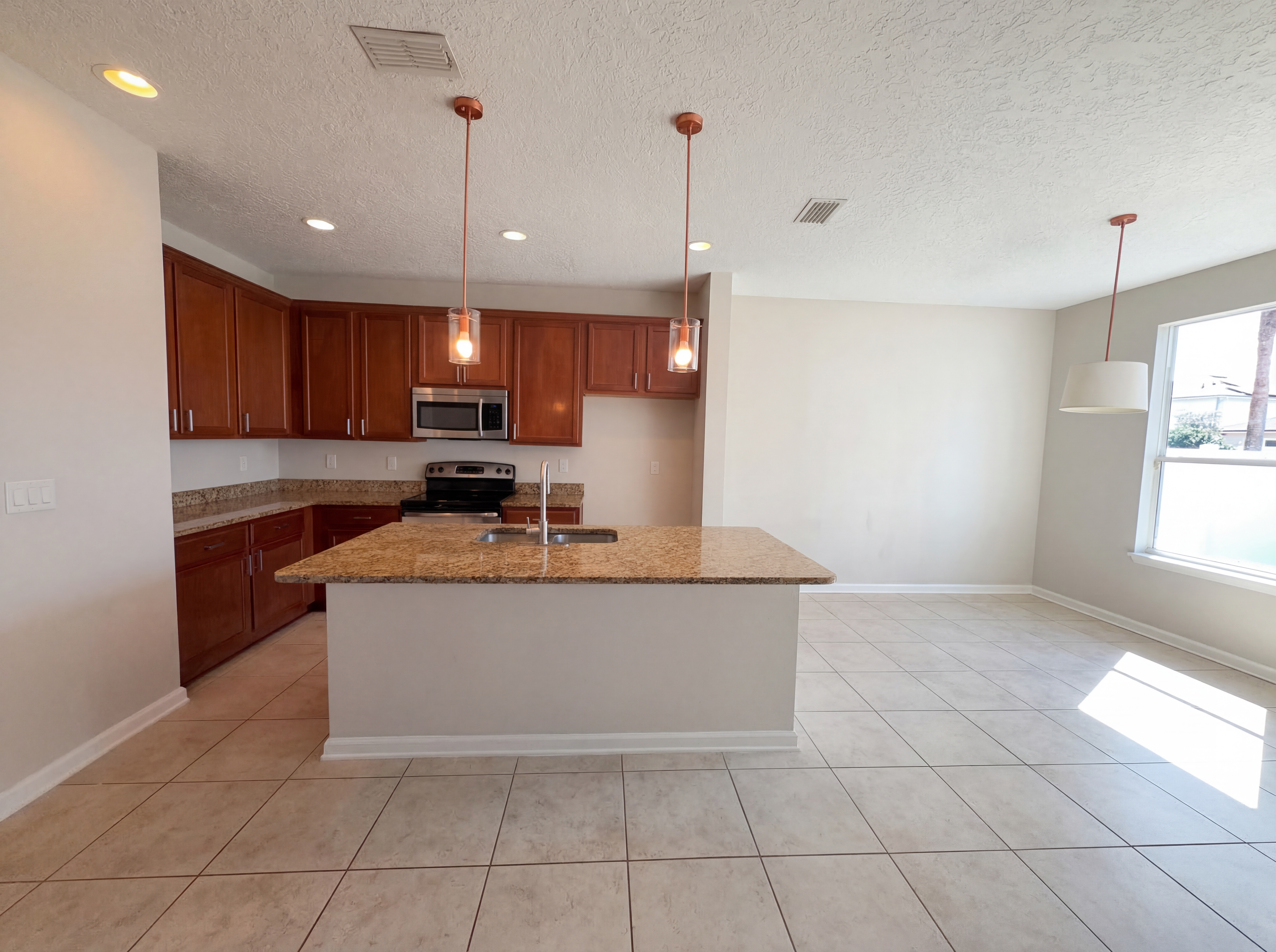 Photo 2 of 20 of 875 Quiet Stone Ln, Orange Park, FL