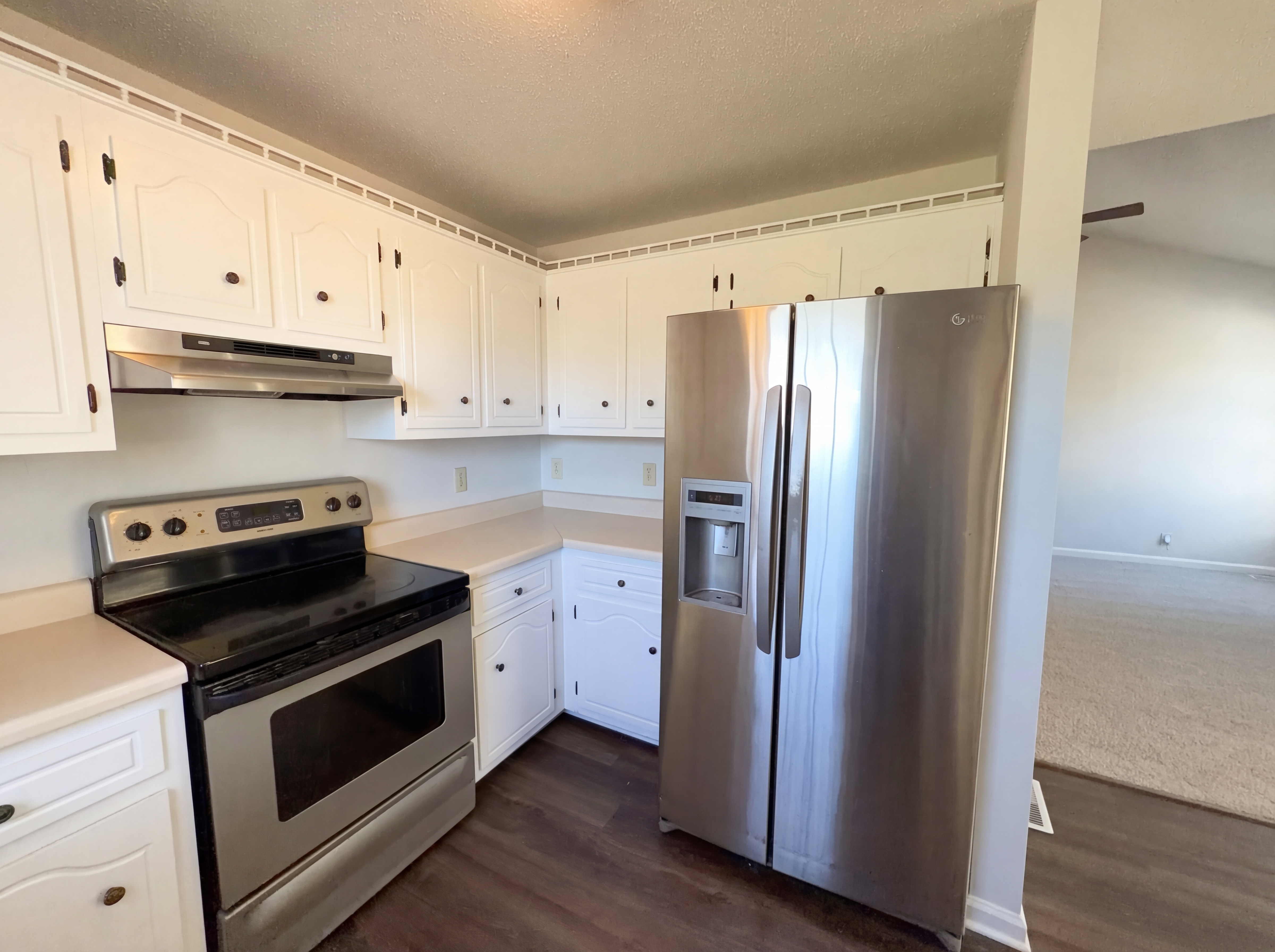 Photo 14 of 15 of 1690 Sparkleberry Dr, Clarksville, TN