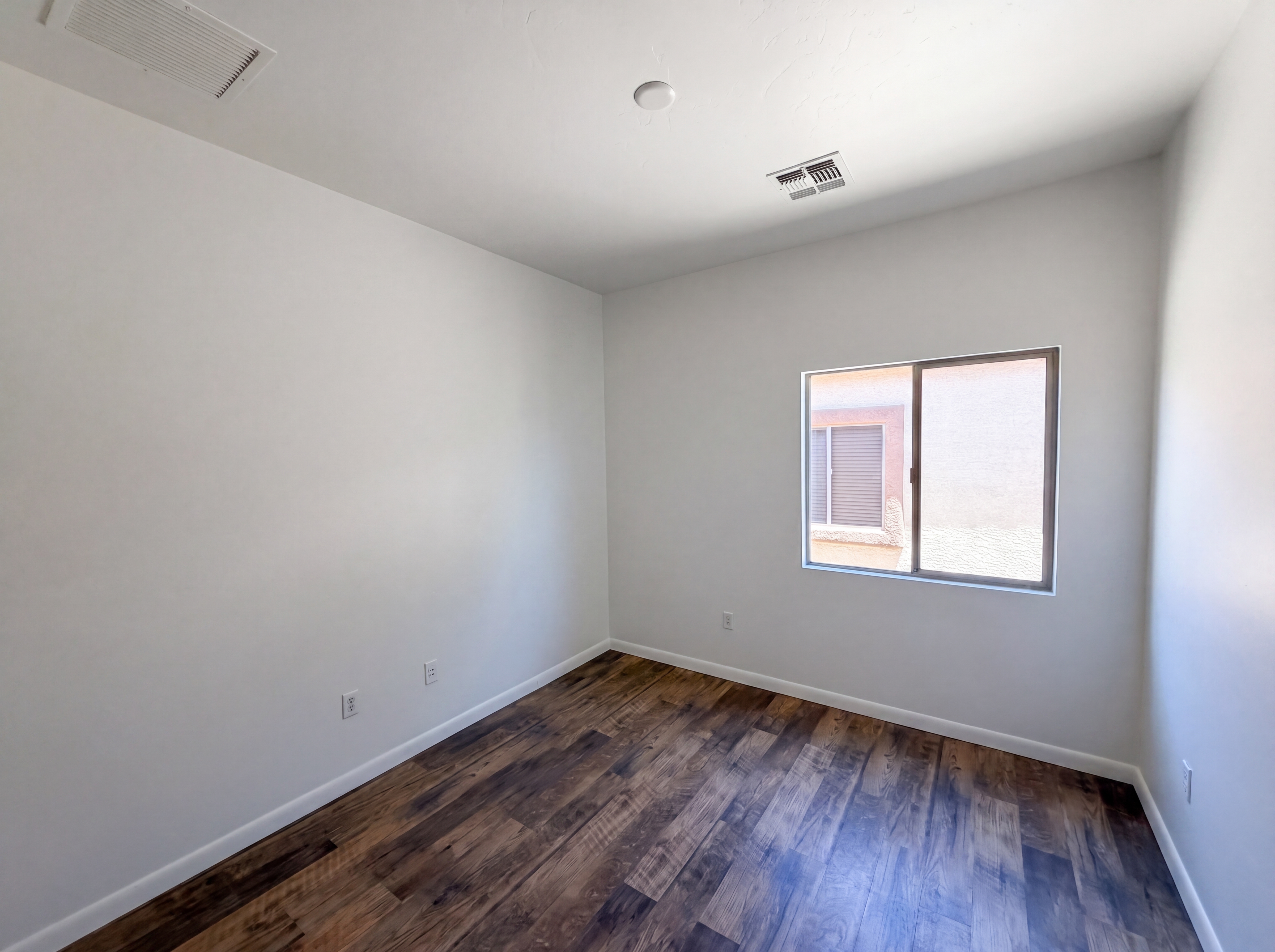 Photo 11 of 19 of 880 W Calle Valenciana, Sahuarita, AZ