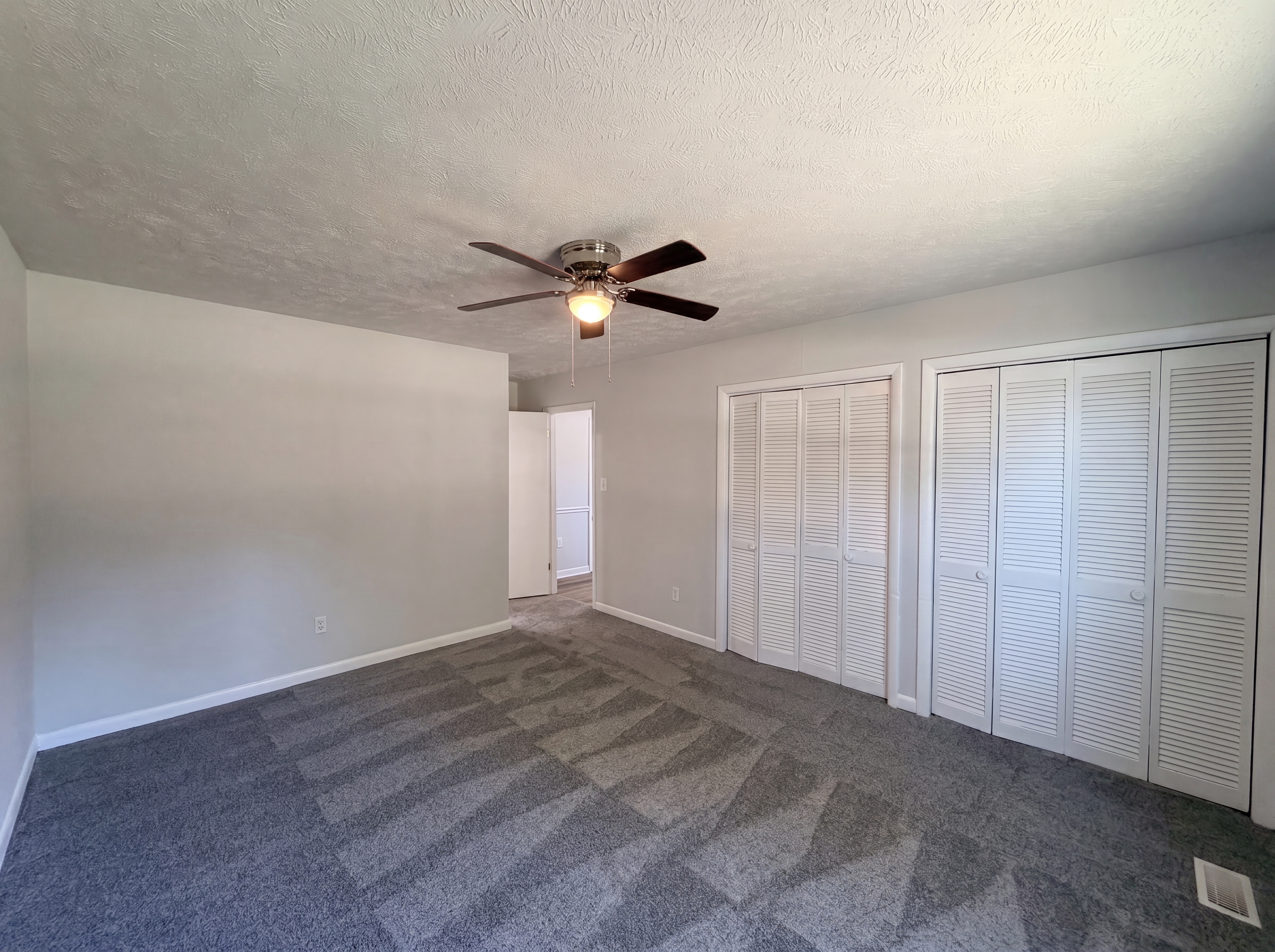 Photo 4 of 16 of 1843 Berriedale Dr, Fayetteville, NC
