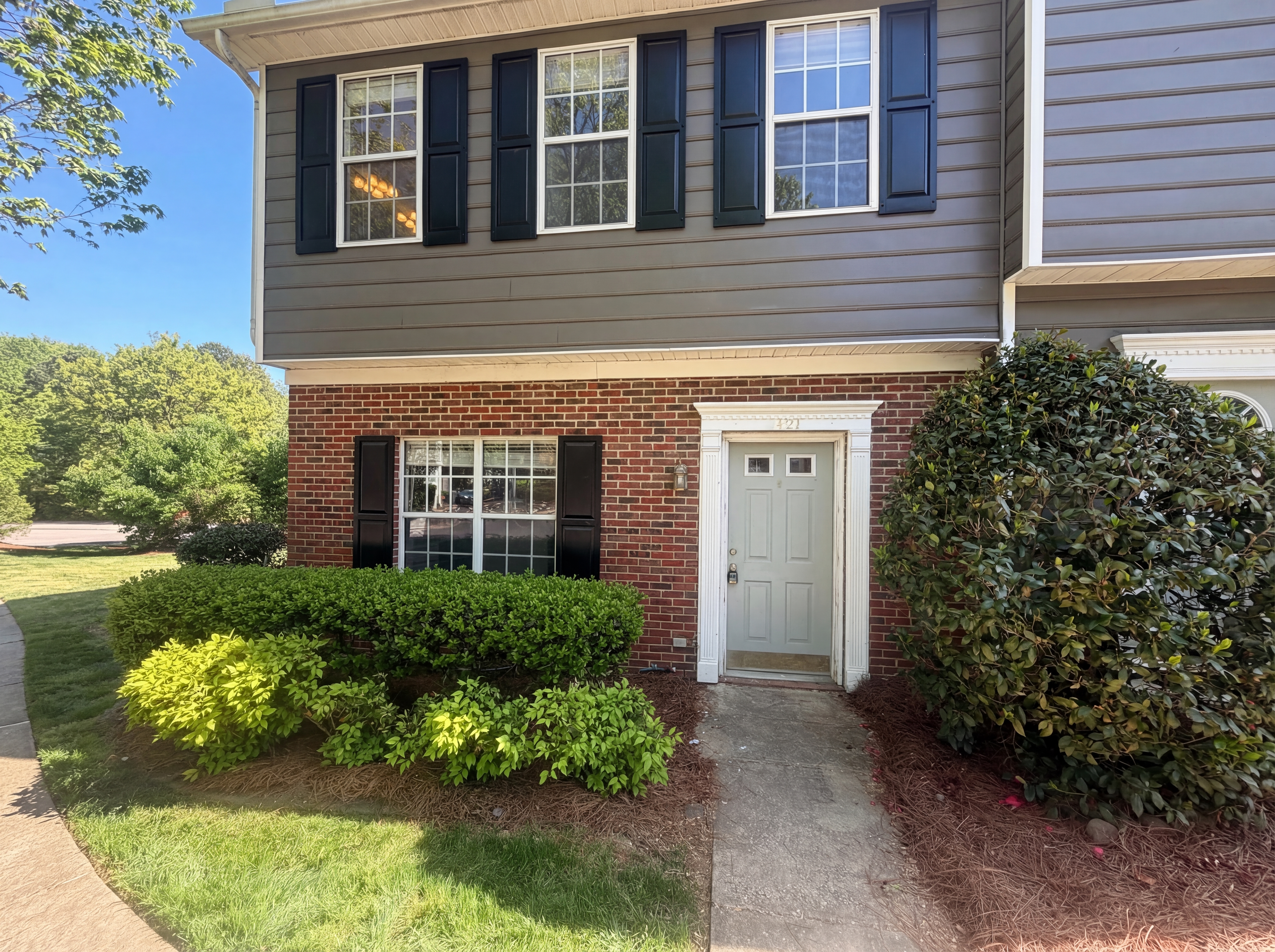 Photo 14 of 16 of 4321 Pine Springs Ct, Raleigh, NC