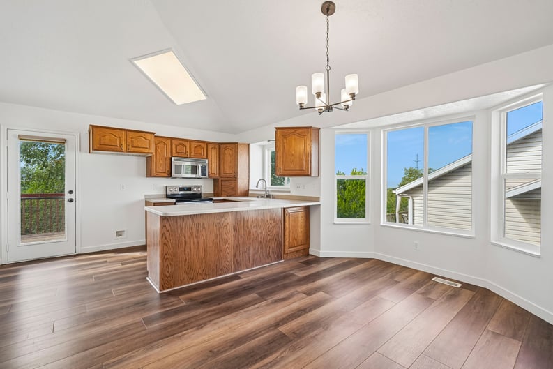 Property photo 3 of 1204 E 3225 N