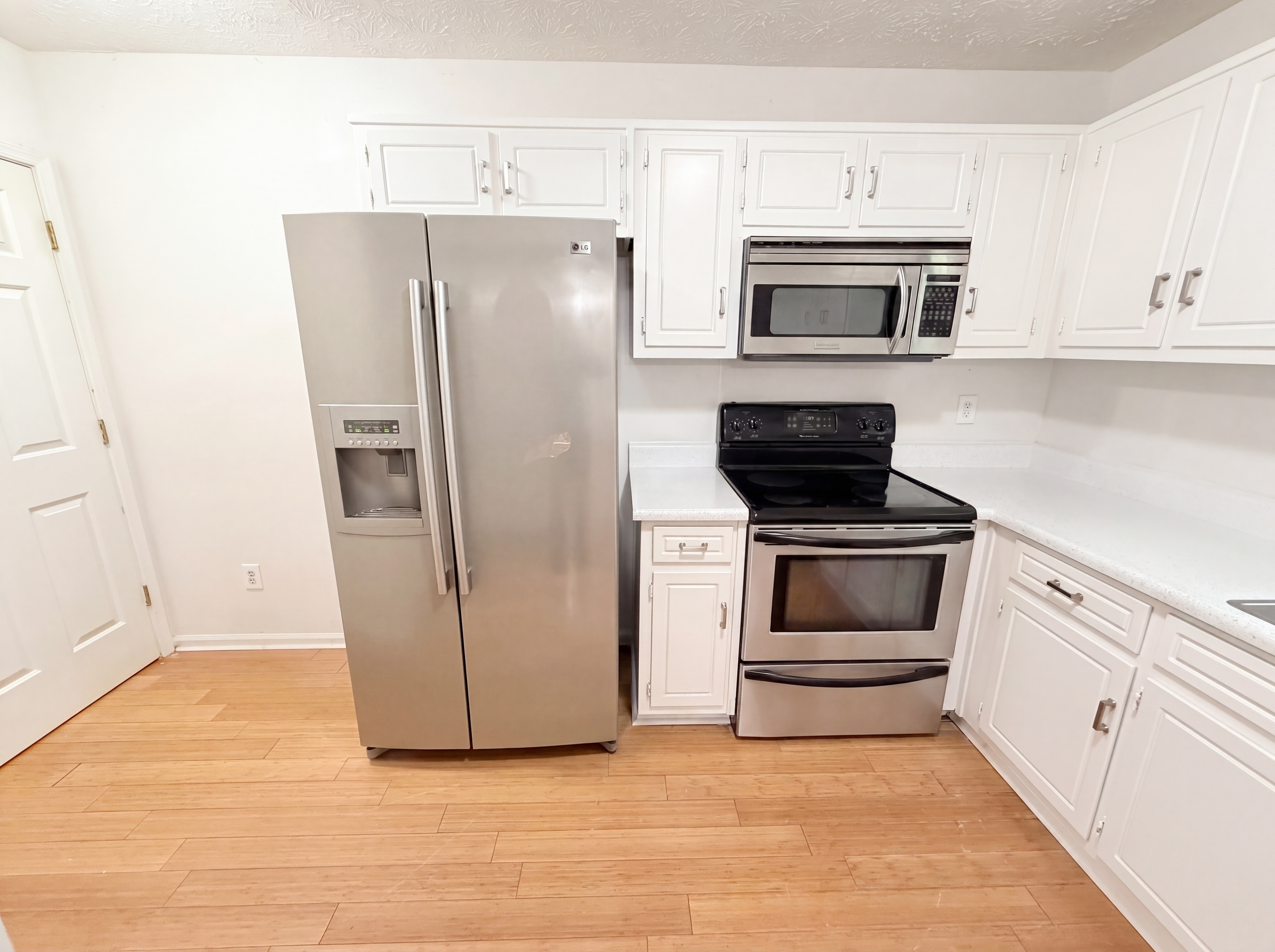 Photo 8 of 23 of 4558 Coopers Creek Pl SE, Smyrna, GA
