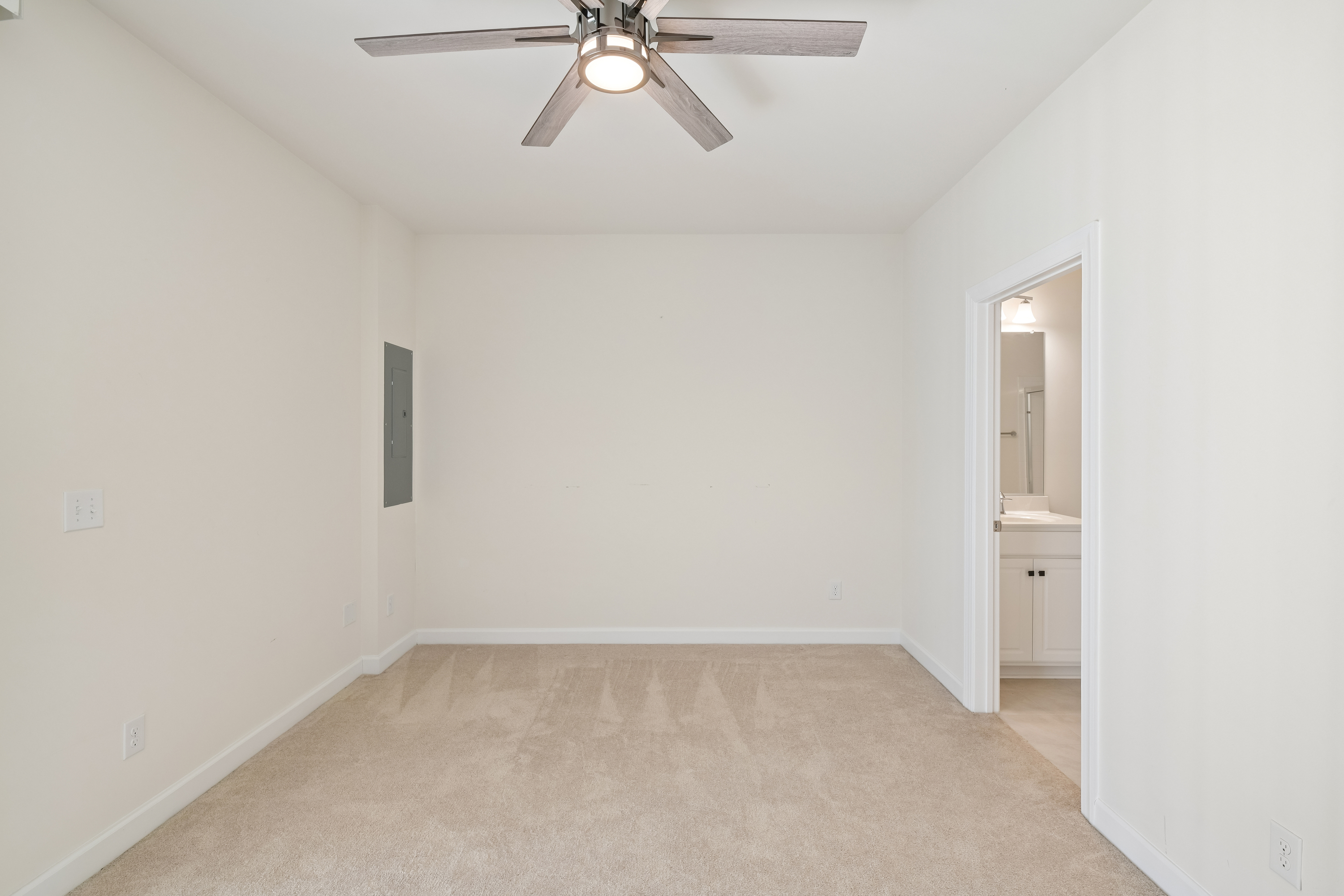 Photo 53 of 60 of 8124 Bock Farm Pl, Alexandria, VA