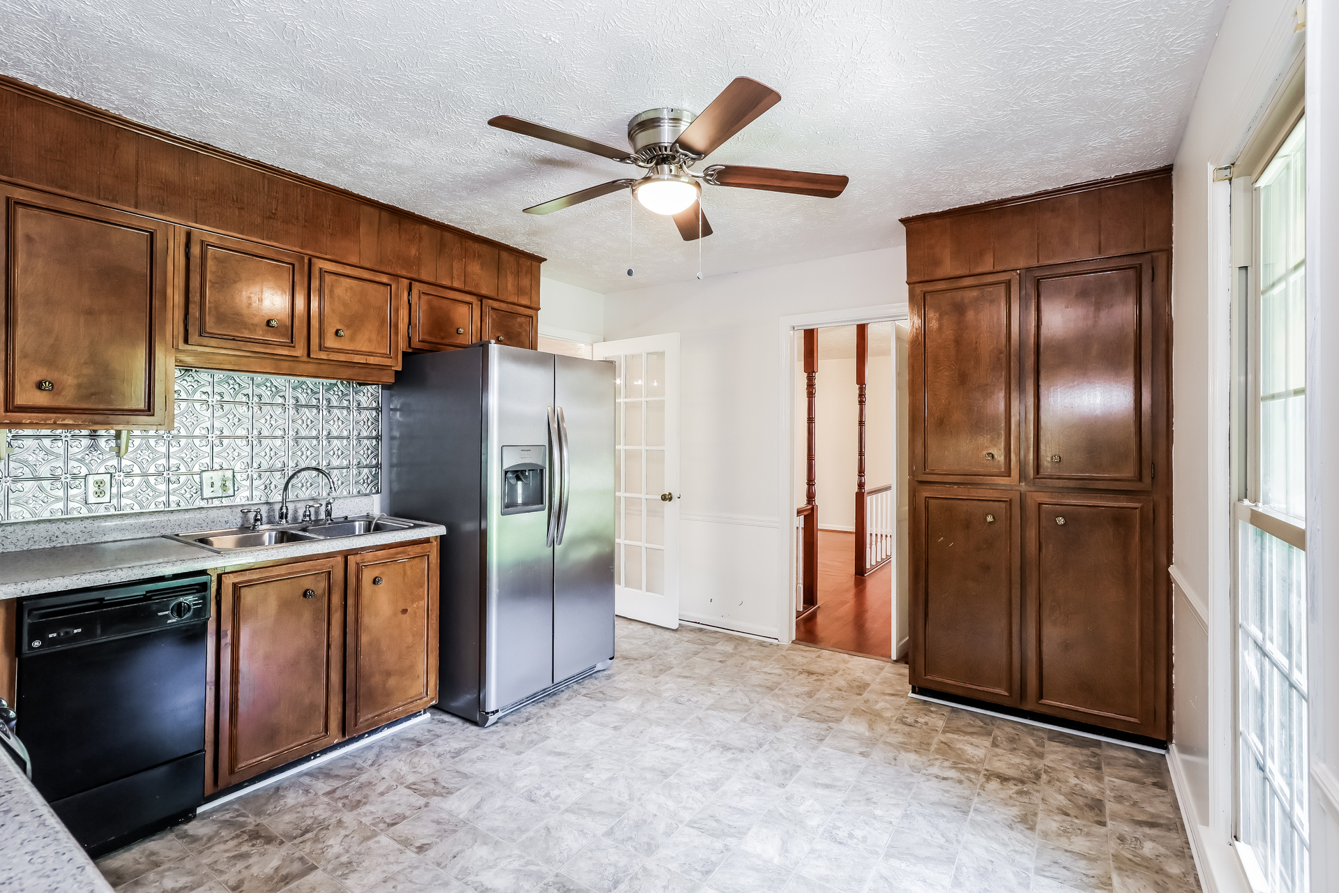 Photo 2 of 21 of 2126 Huron Dr, Aiken, SC