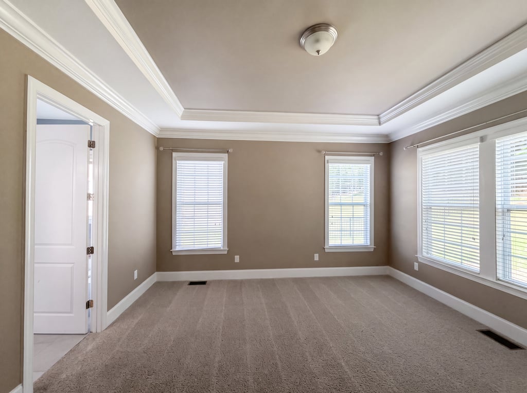 Photo 32 of 37 of 205 N Centurion Ln, Mount Holly, NC