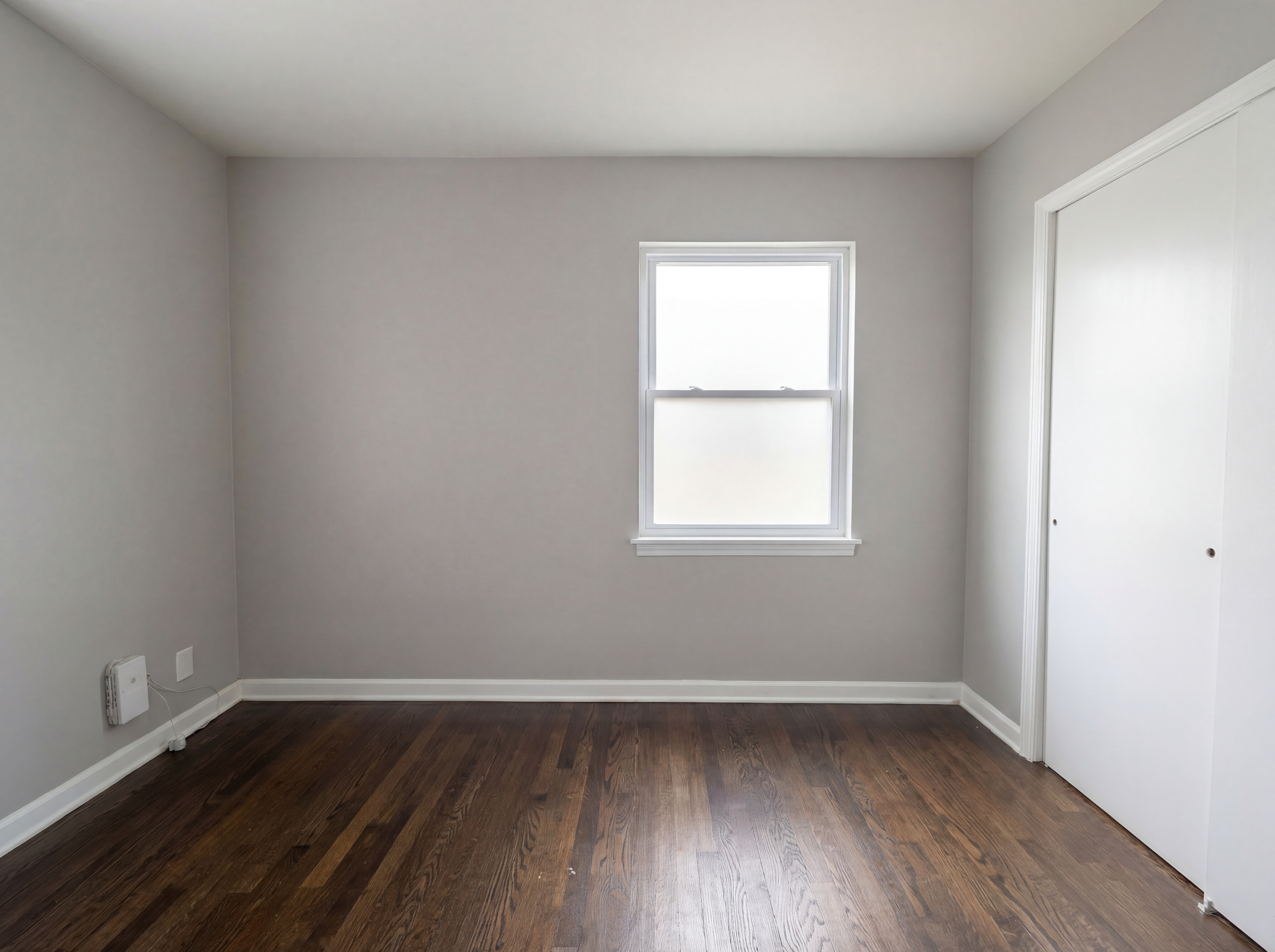 Photo 4 of 17 of 715 E 72nd Ter, Kansas City, MO