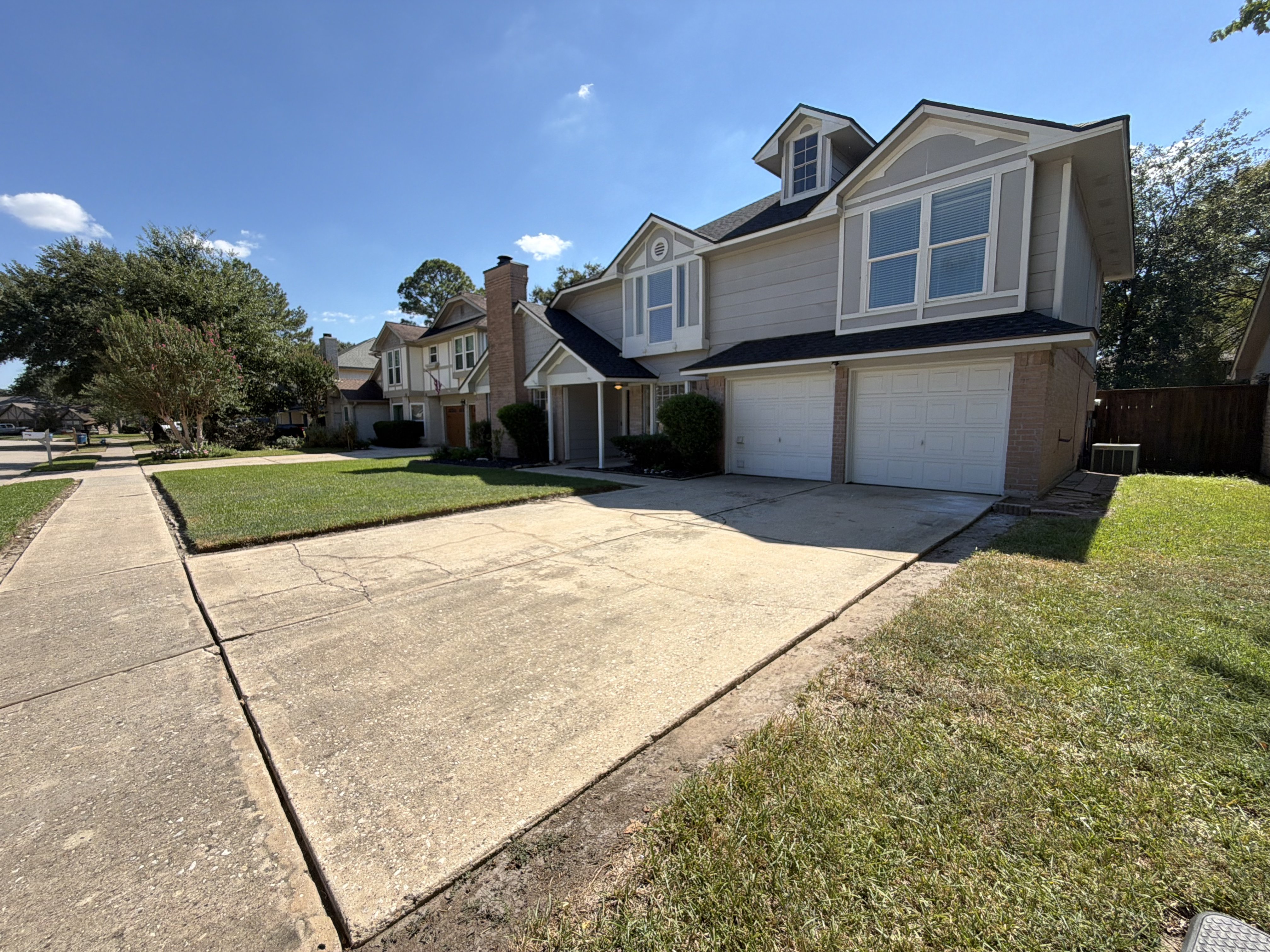 Photo 30 of 32 of 4519 Spinks Creek Ln, Spring, TX