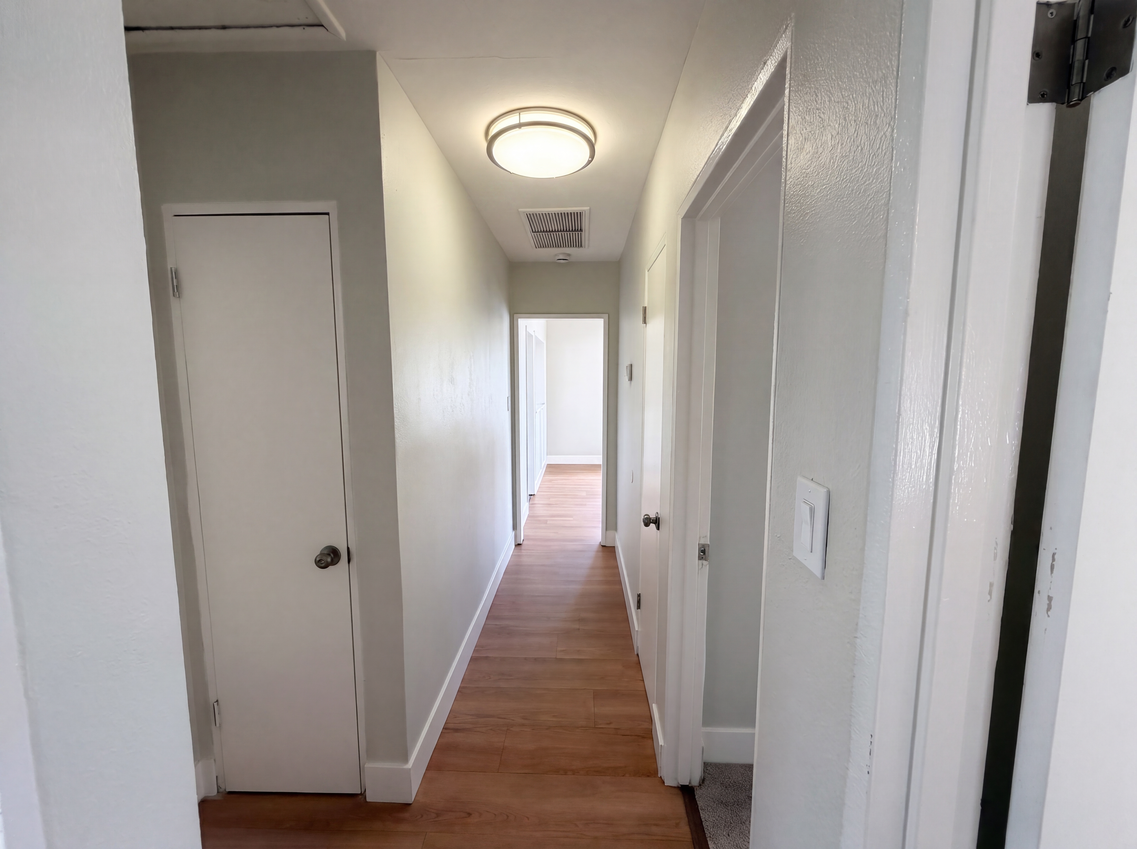 Photo 20 of 26 of 1441 Pepper Tree Ln, San Bernardino, CA