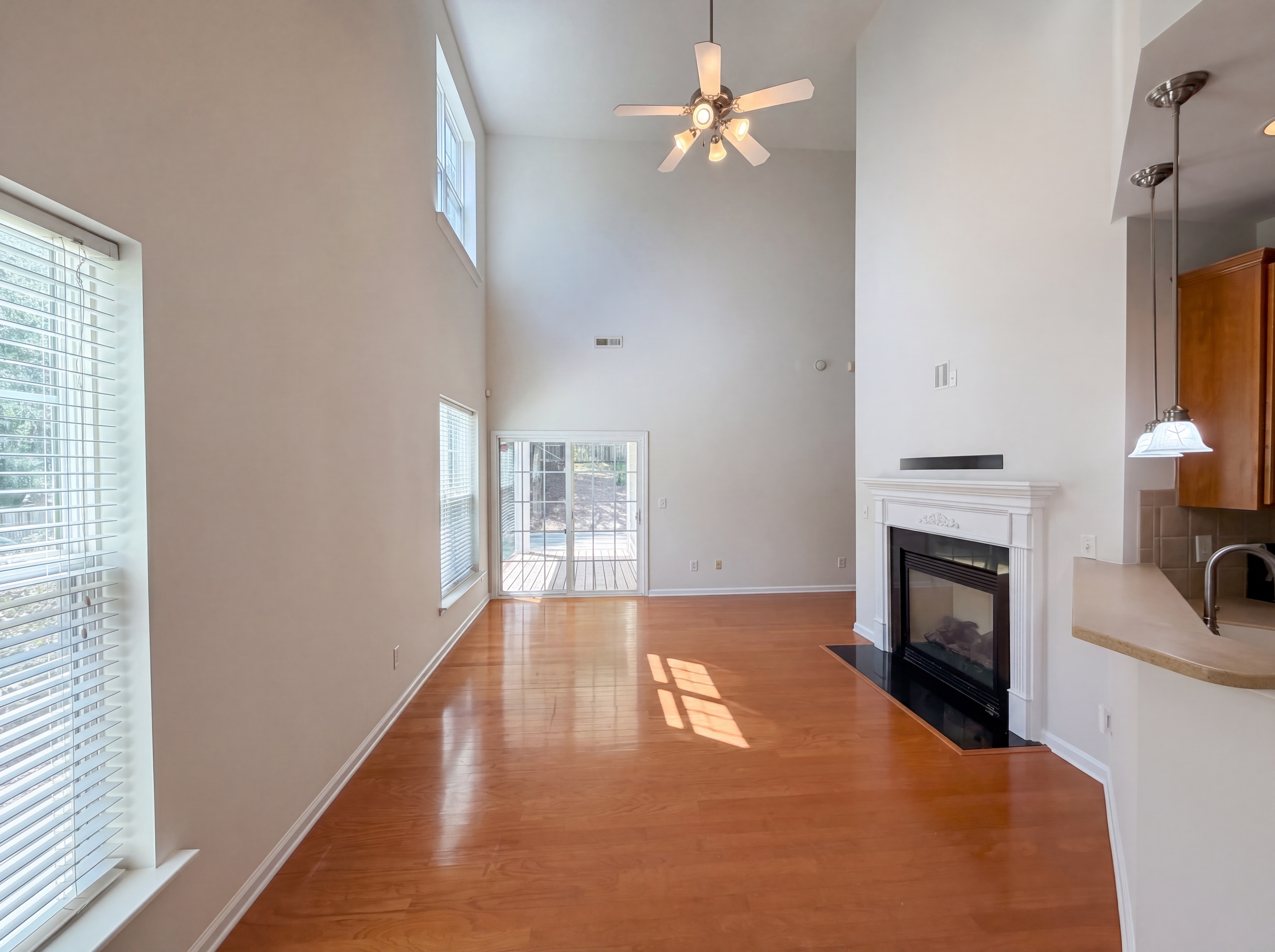 Photo 3 of 17 of 3216 Ranbir Dr, Durham, NC