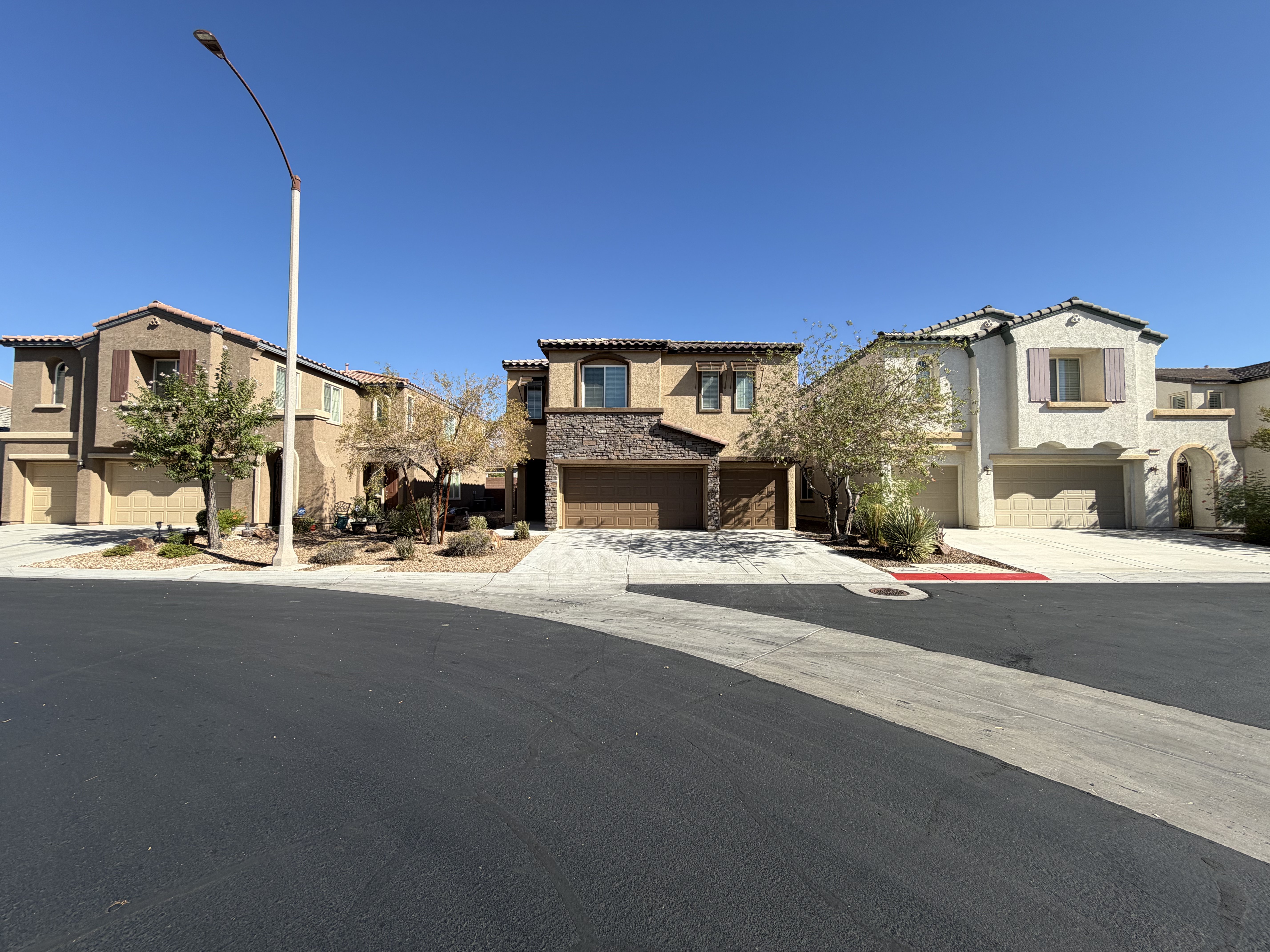 Photo 6 of 42 of 9056 Leland Ranch Ave, Las Vegas, NV