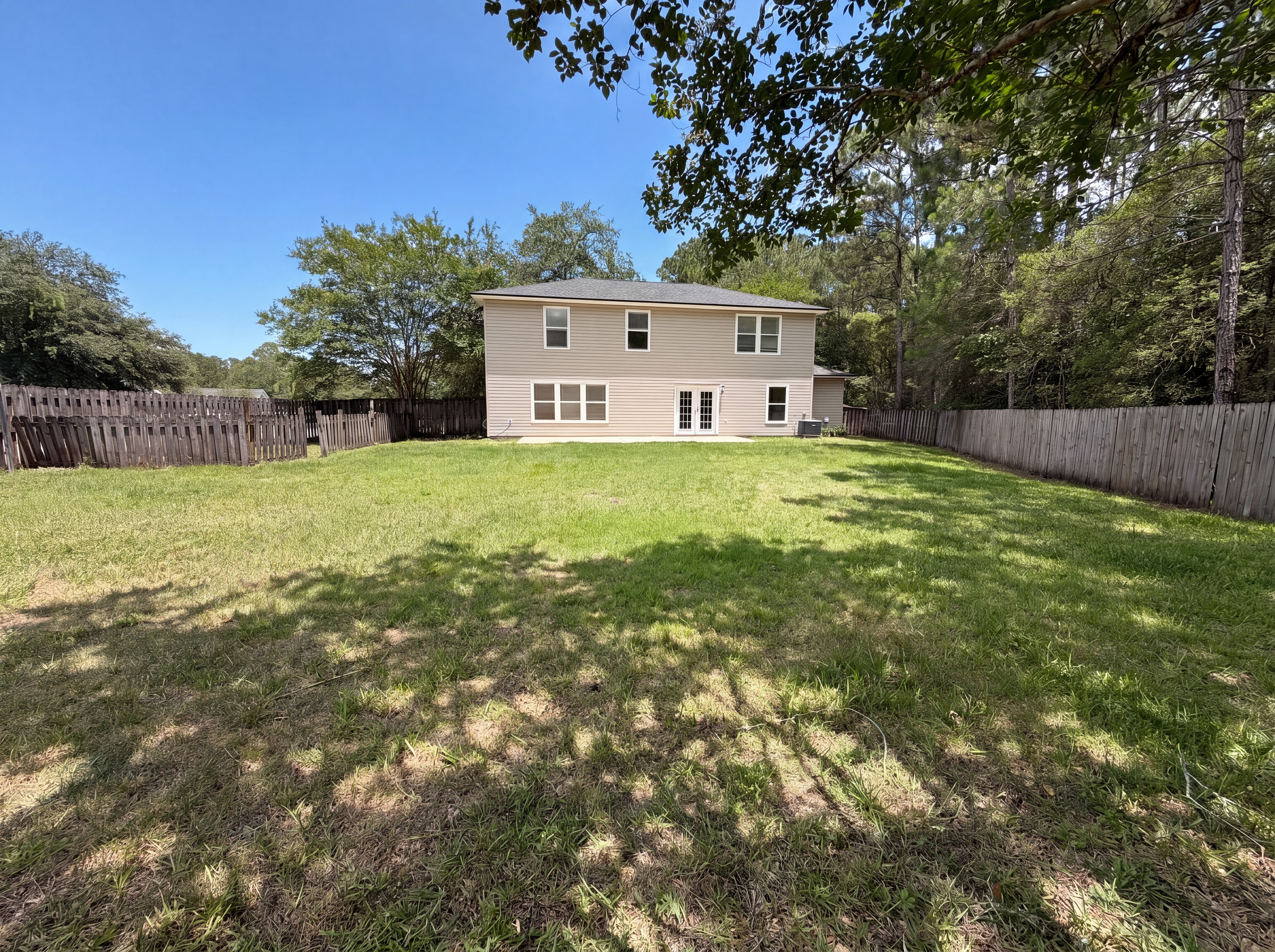 Photo 25 of 27 of 7002 Beekman Lake Dr, Jacksonville, FL