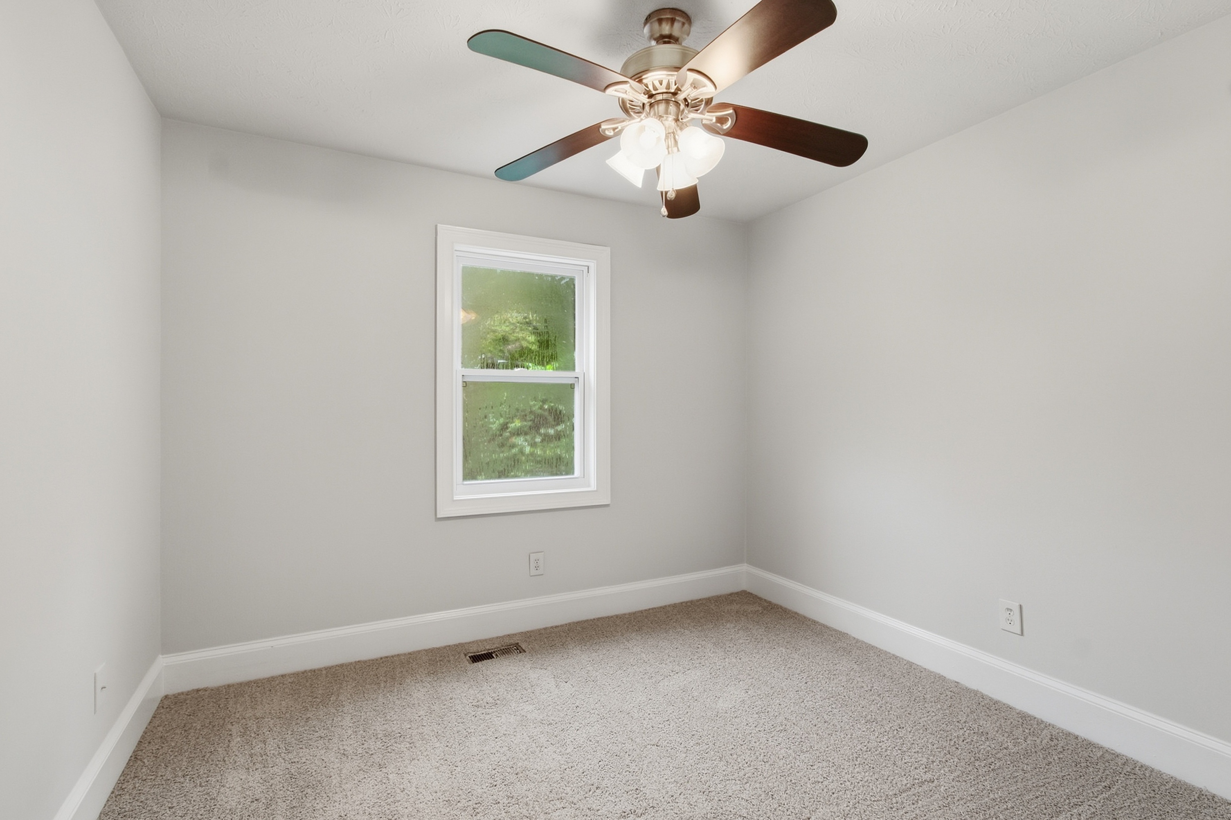 Photo 14 of 29 of 3240 Valley View St, Powder Springs, GA