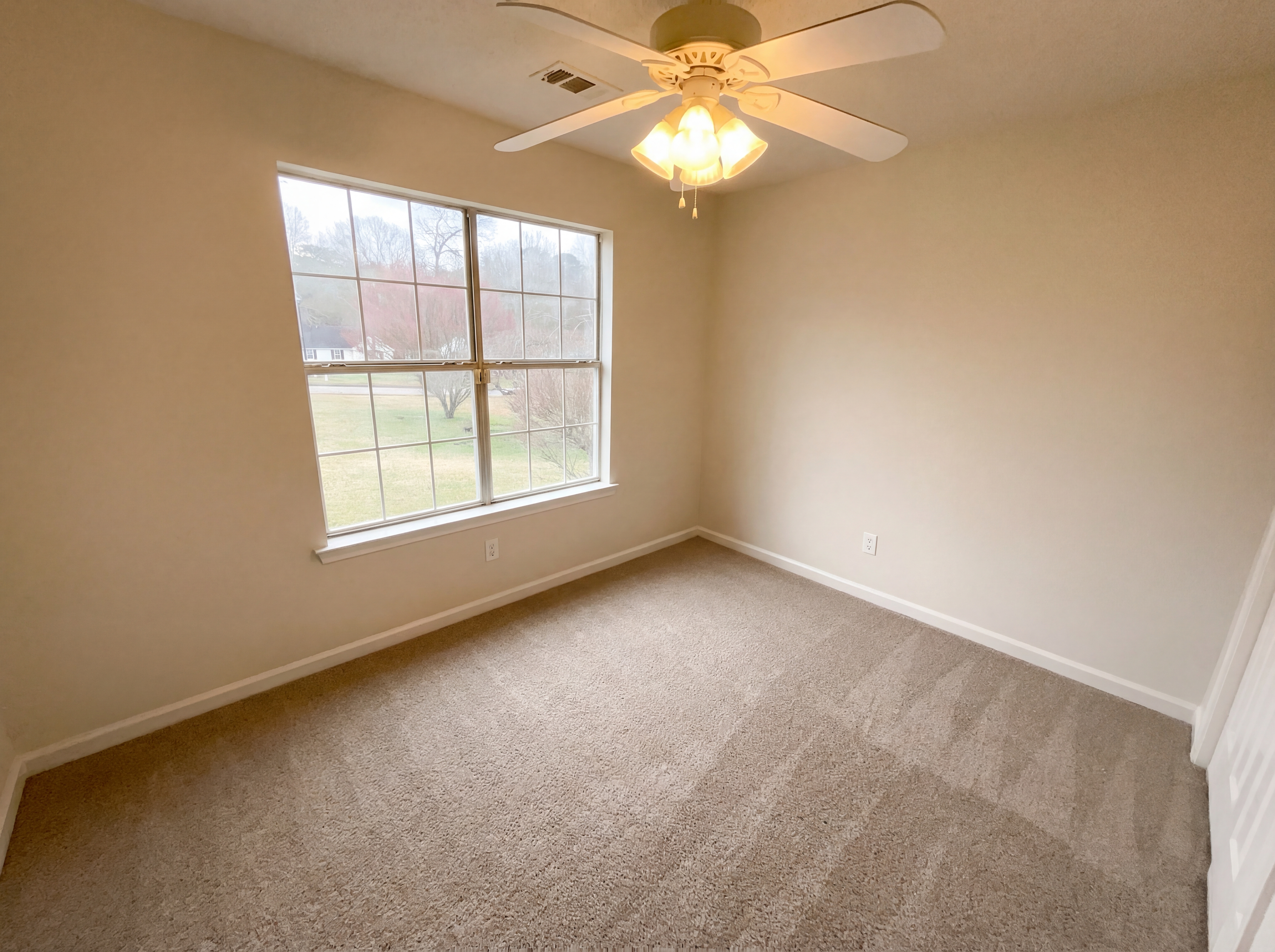 Photo 17 of 22 of 169 Manley Dr, Hampton, GA