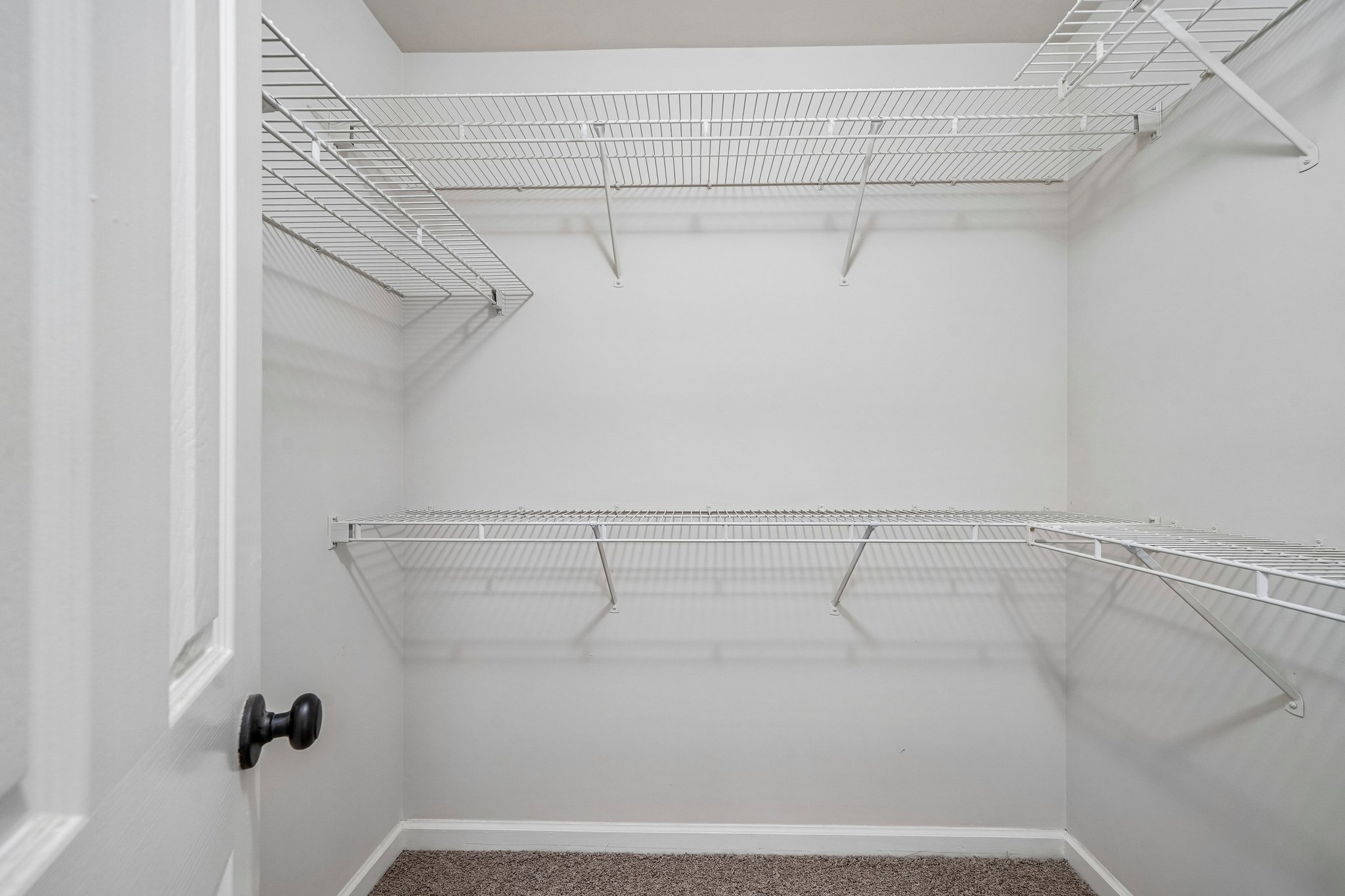 Photo 17 of 37 of 5156 Broadgreen Dr, Peachtree Corners, GA
