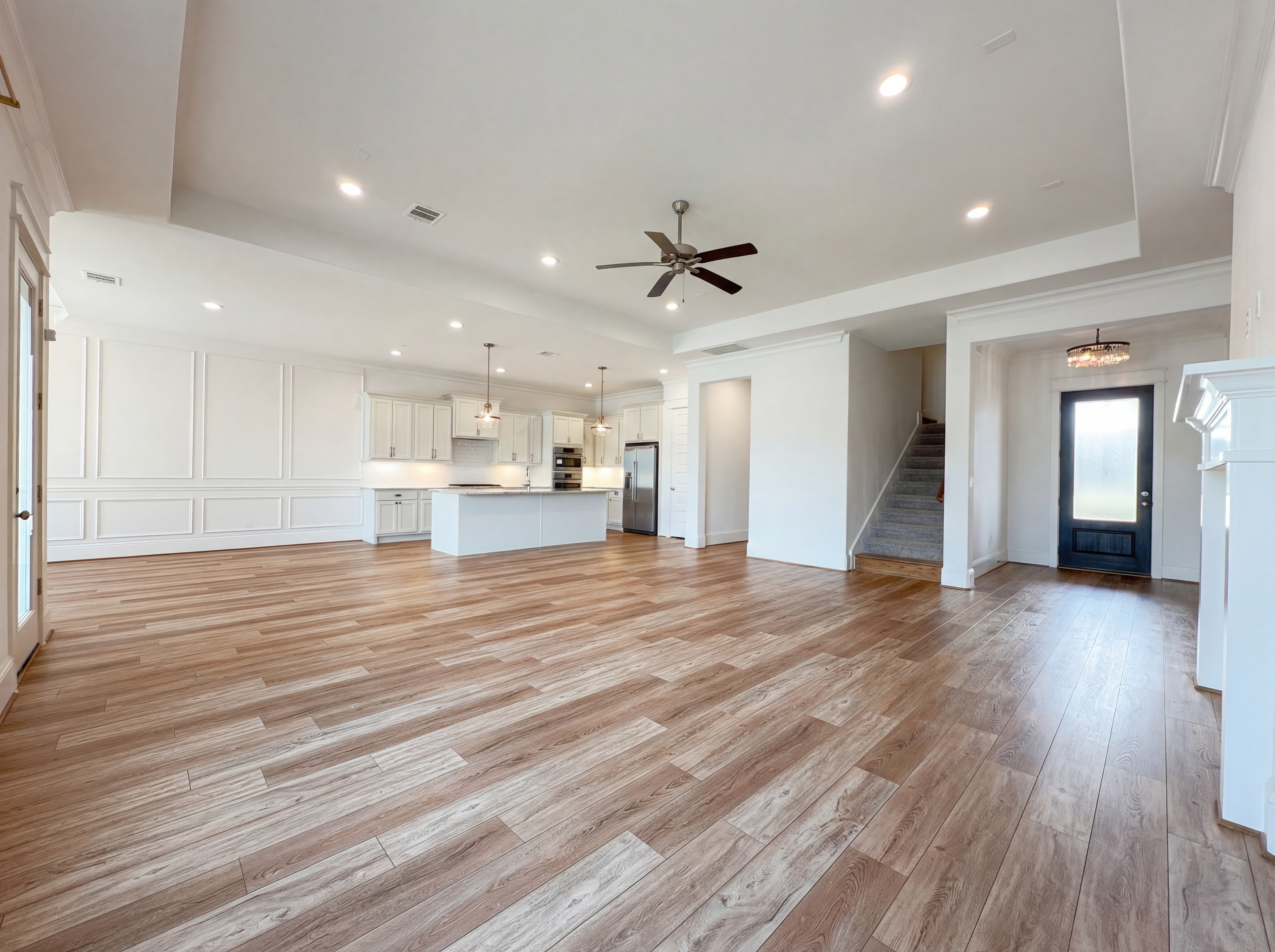 Photo 9 of 23 of 2333 Goldenglade Dr, Conroe, TX