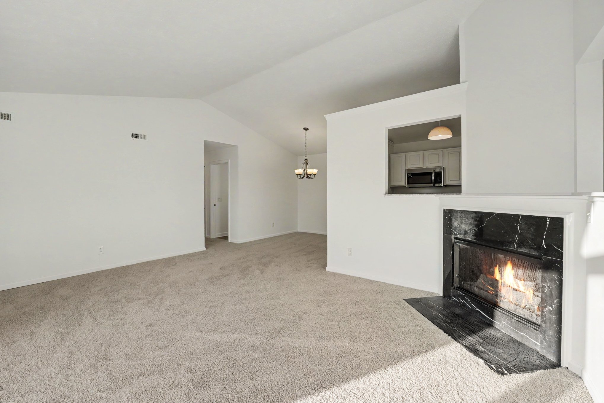 Photo 15 of 31 of 9673 Sylvan Ln, Concord Township, OH