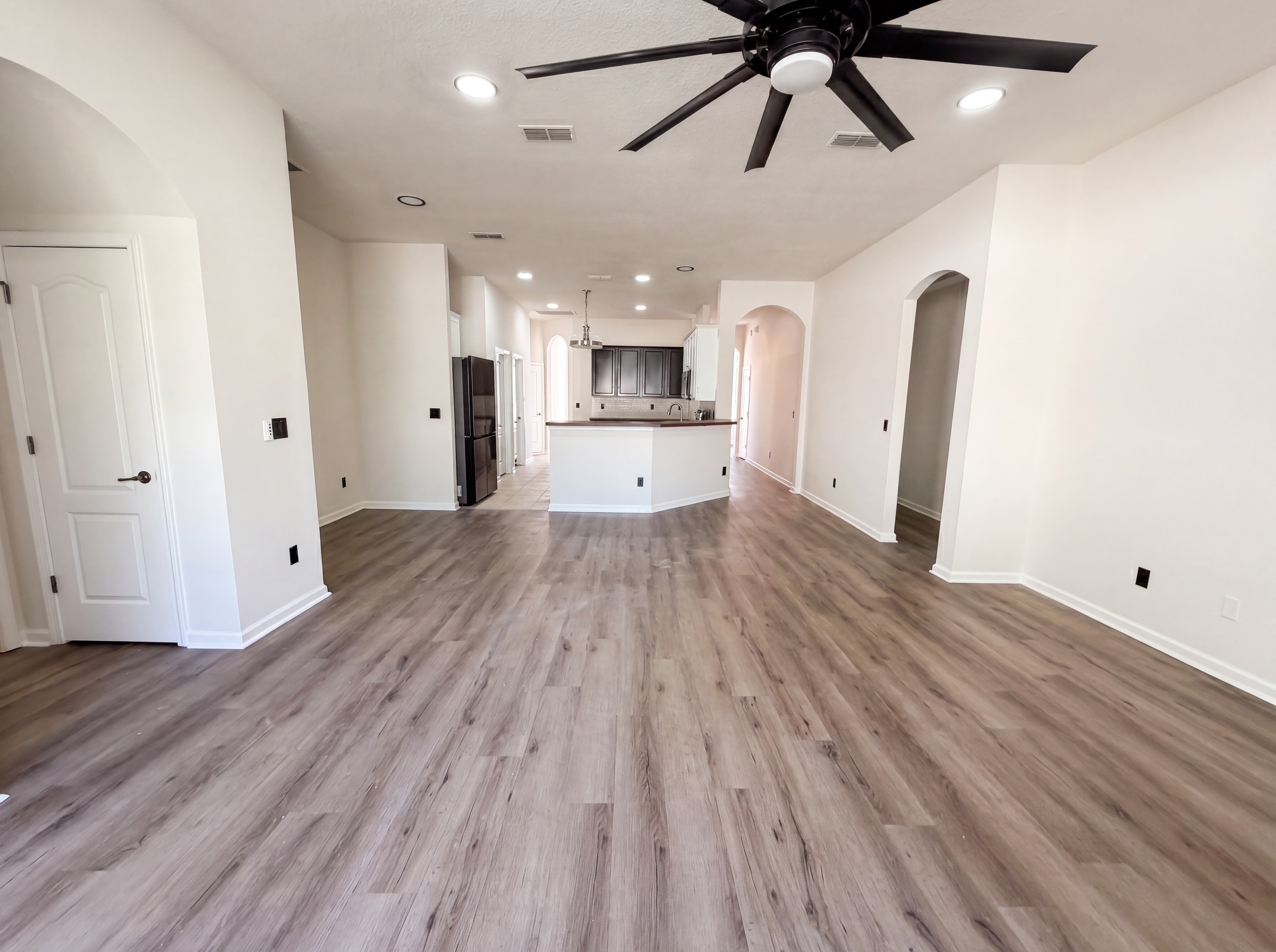 Photo 6 of 21 of 45168 Ingleham Cir, Callahan, FL