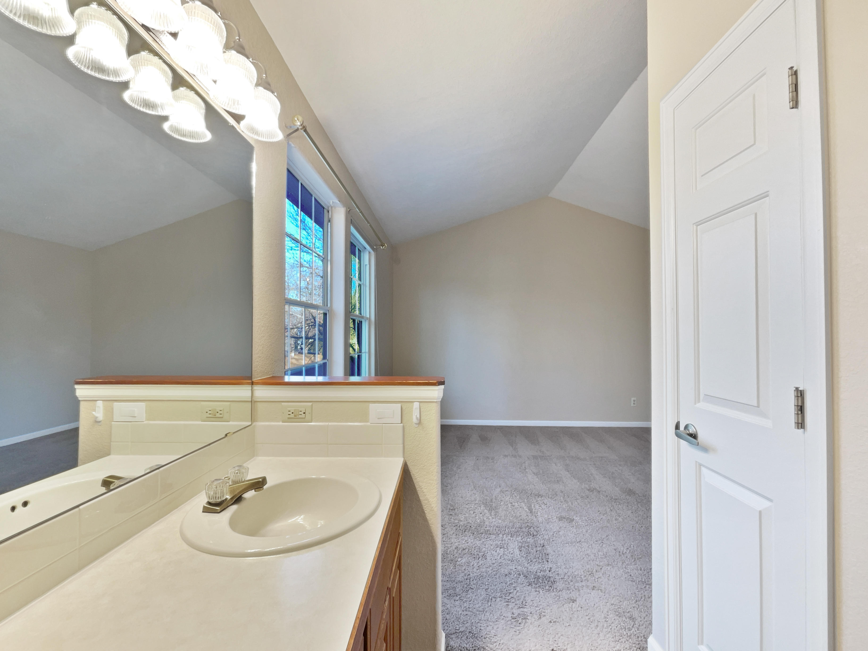 Photo 18 of 47 of 3132 Concord Way, Longmont, CO