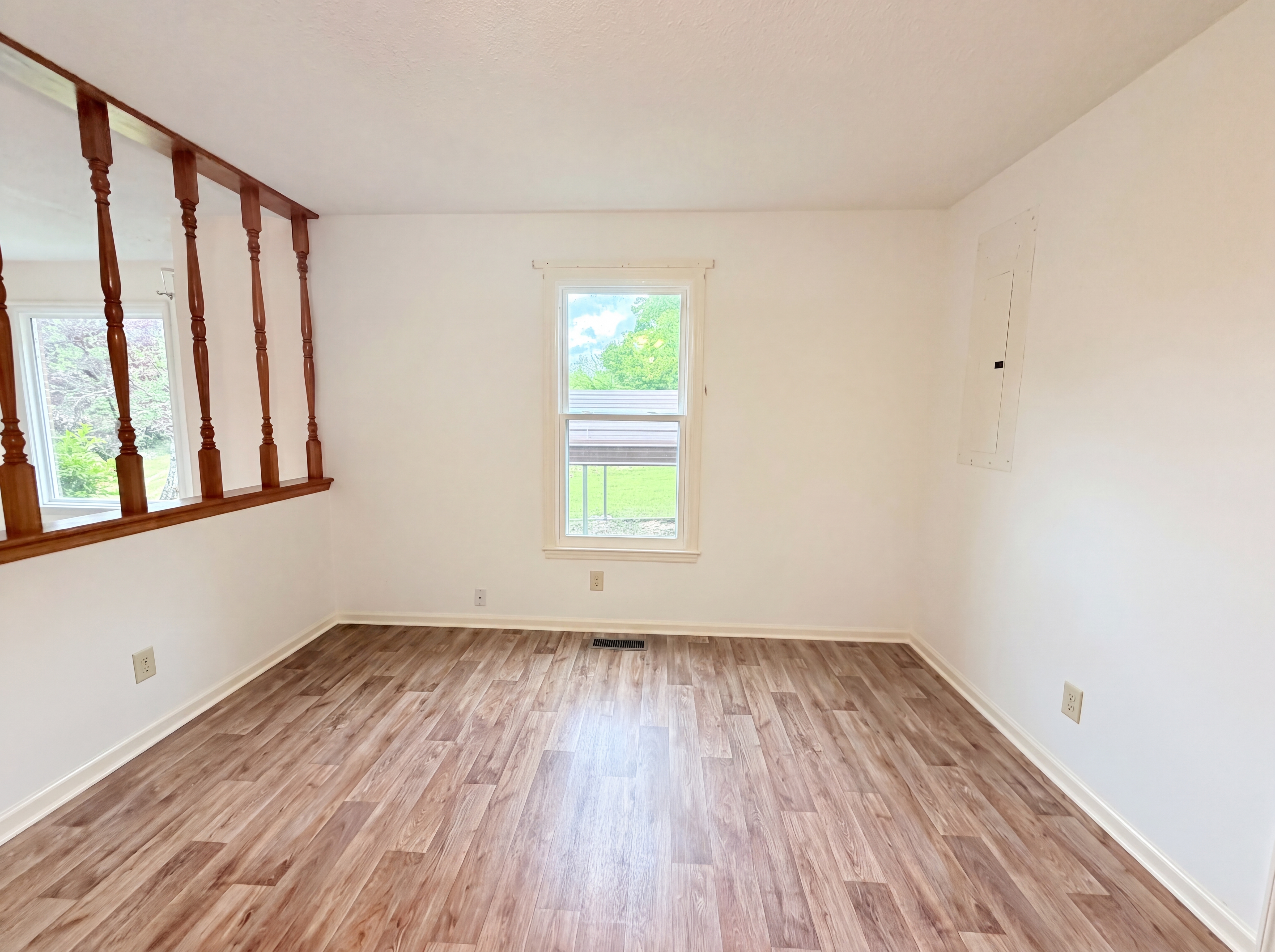 Photo 7 of 20 of 8663 Dog Branch Rd, Mount Pleasant, TN