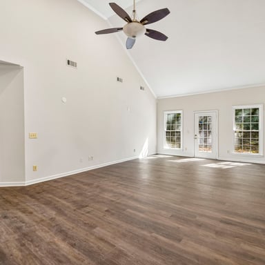 Property photo 3 of 5818 Cobb Mdw