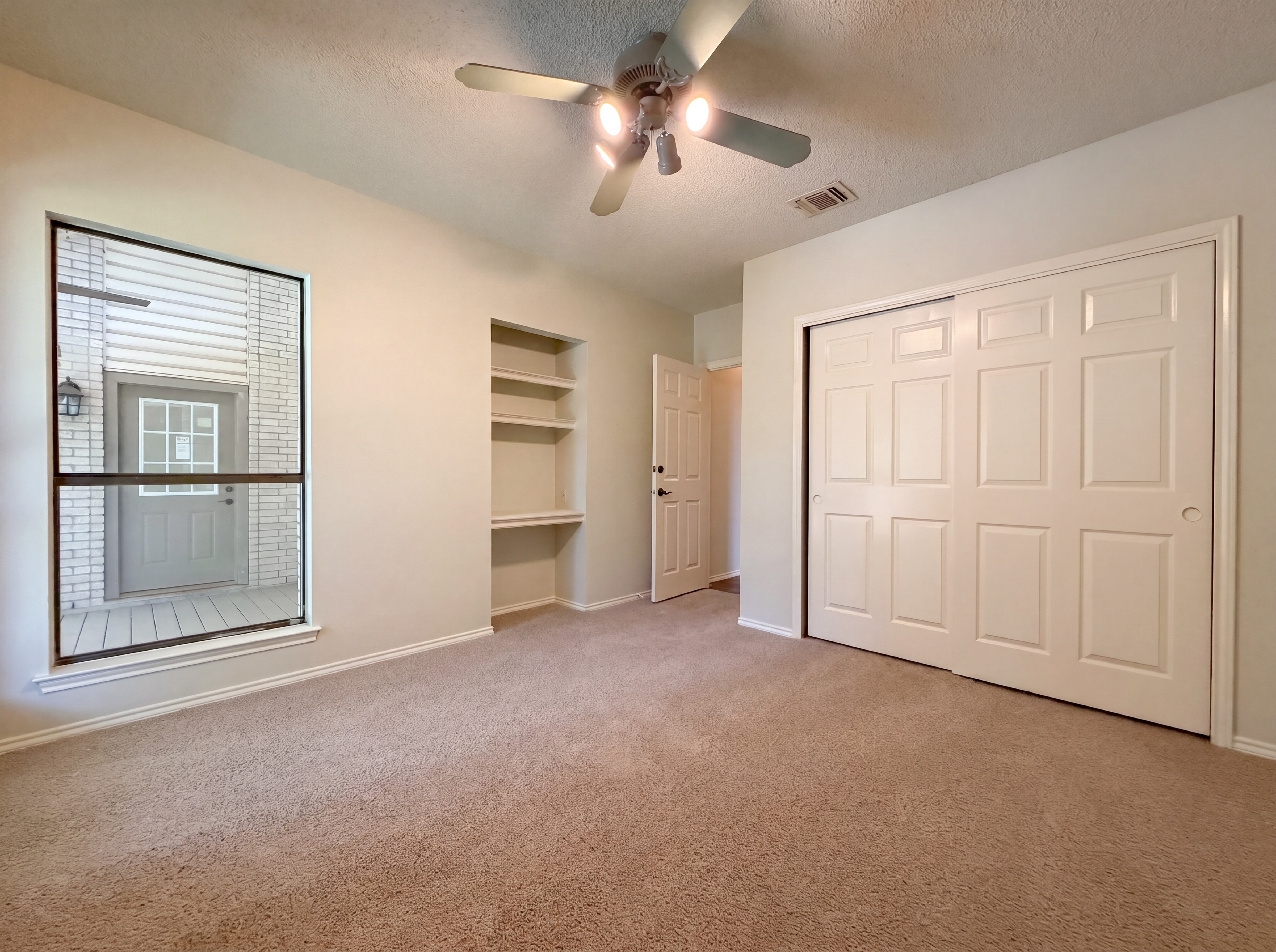 Photo 8 of 16 of 14714 Swale, San Antonio, TX