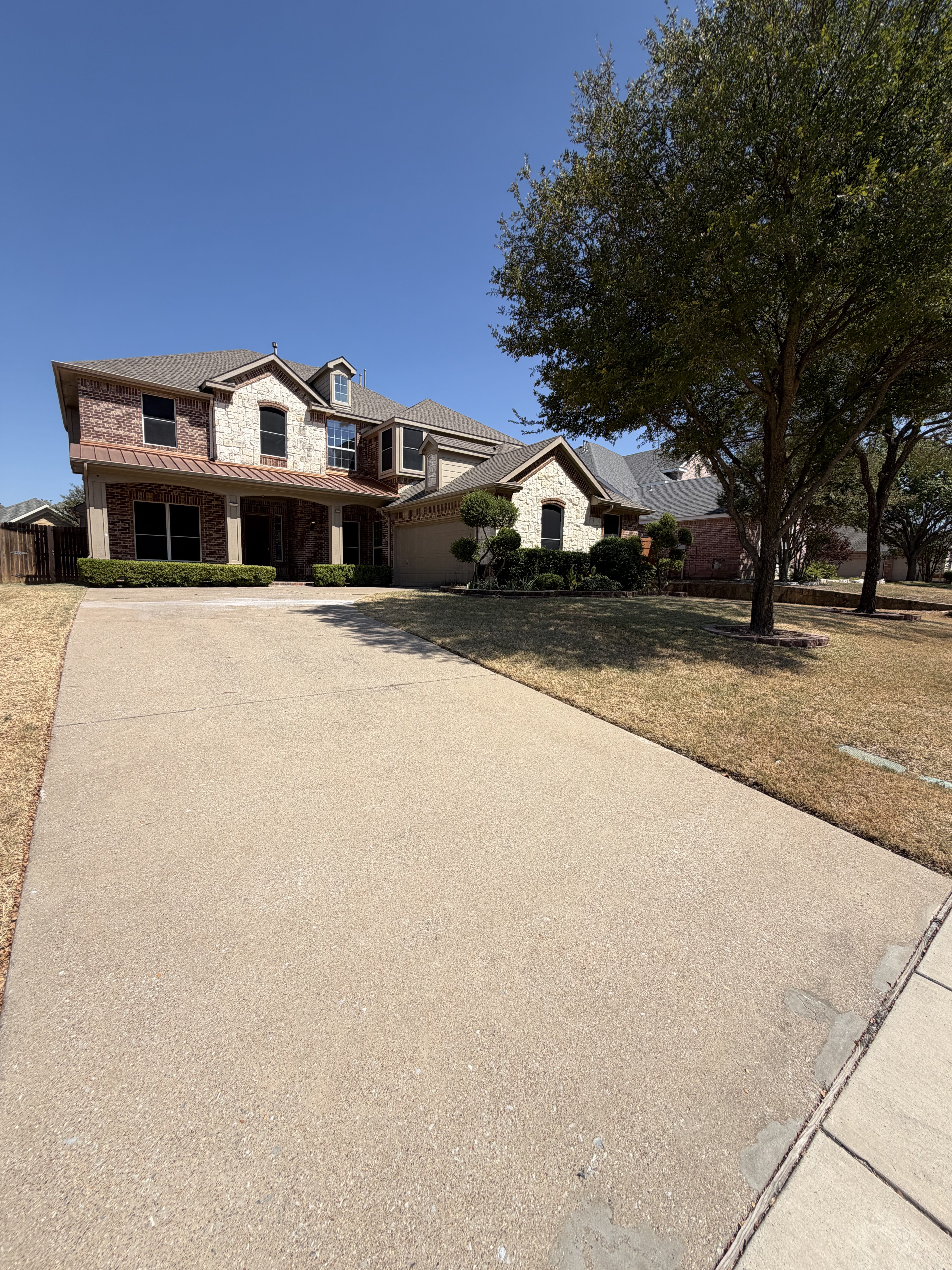 Photo 27 of 46 of 3228 Tearose Dr, Richardson, TX
