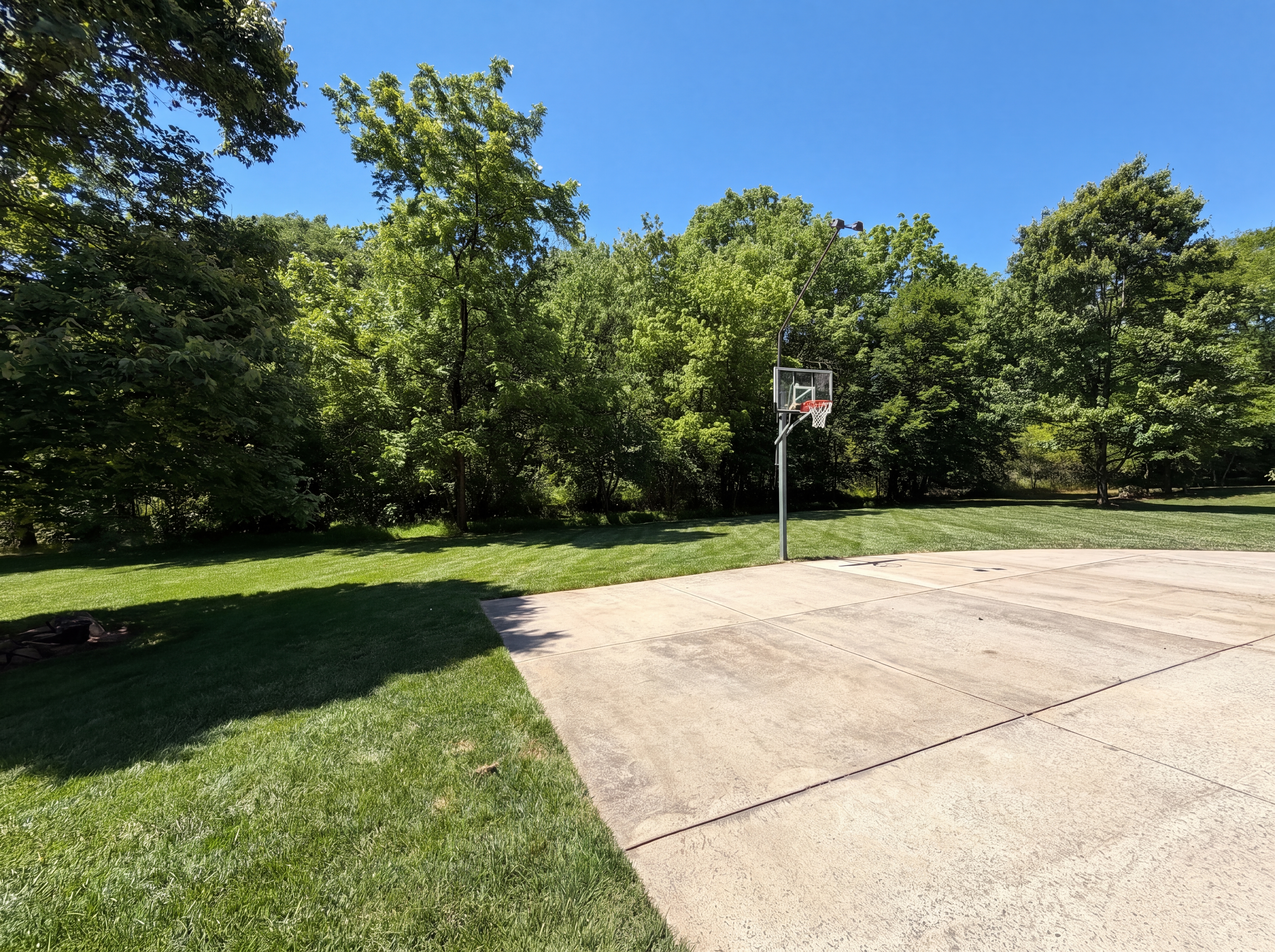 Photo 18 of 21 of 15130 Stonegreen Ln, Huntersville, NC