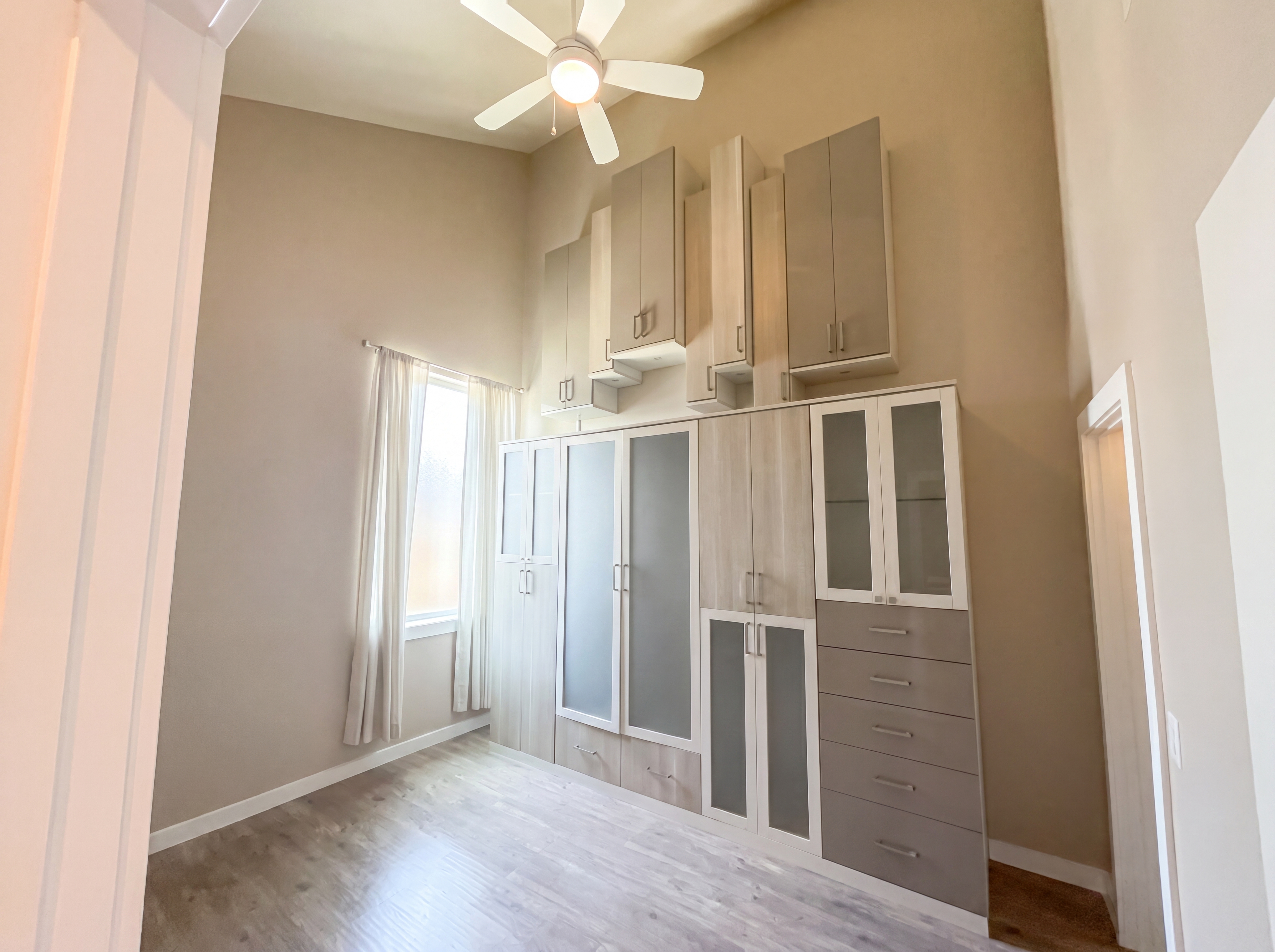 Photo 4 of 21 of 330 Clay St, San Antonio, TX