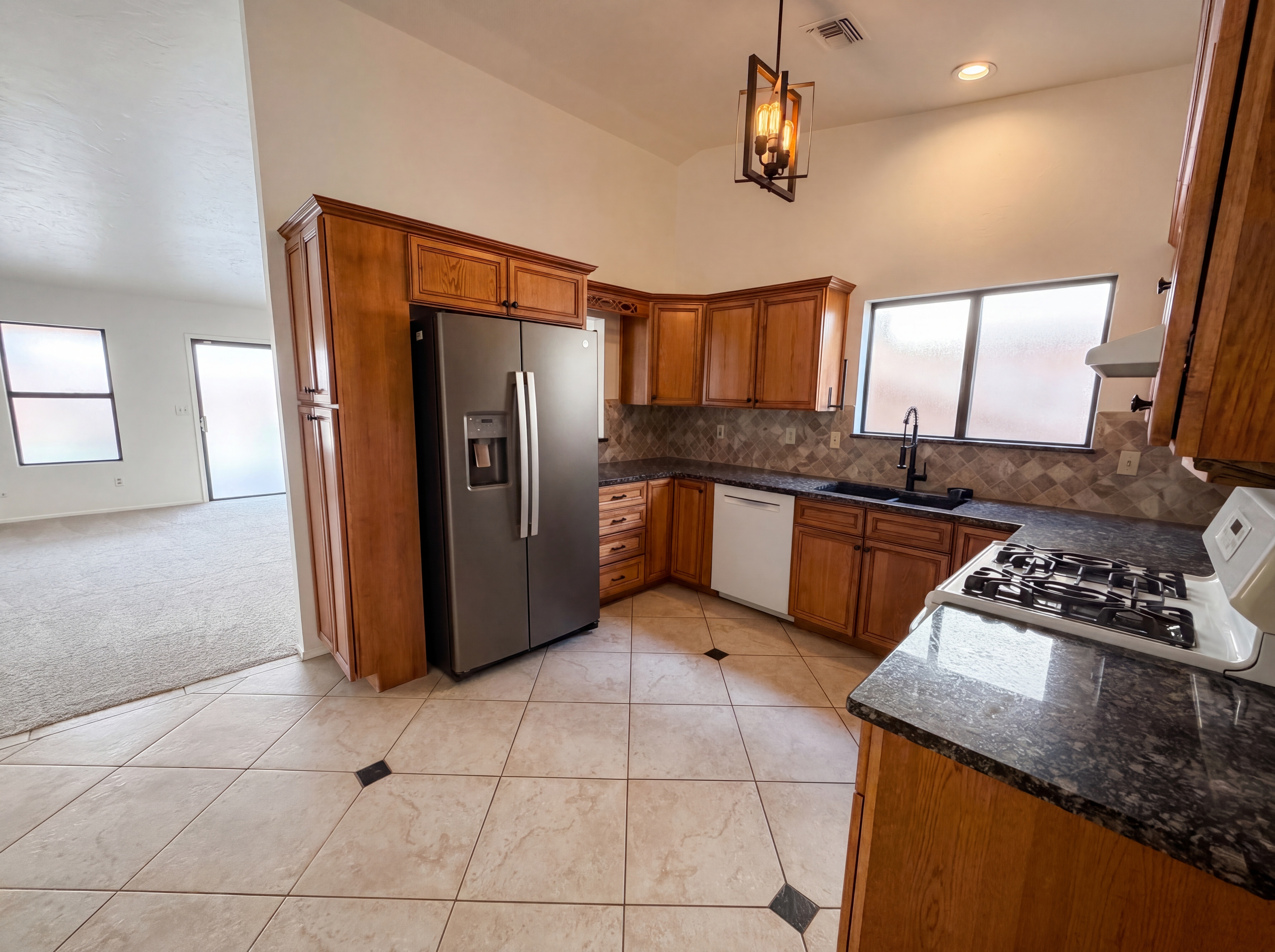Photo 10 of 19 of 10149 E Danbury Pl, Tucson, AZ