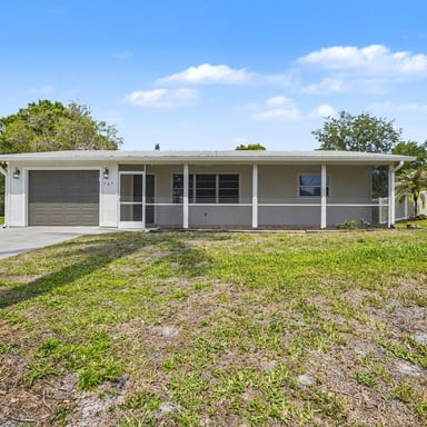 Property photo 1 of 767 Rolling Hill Dr