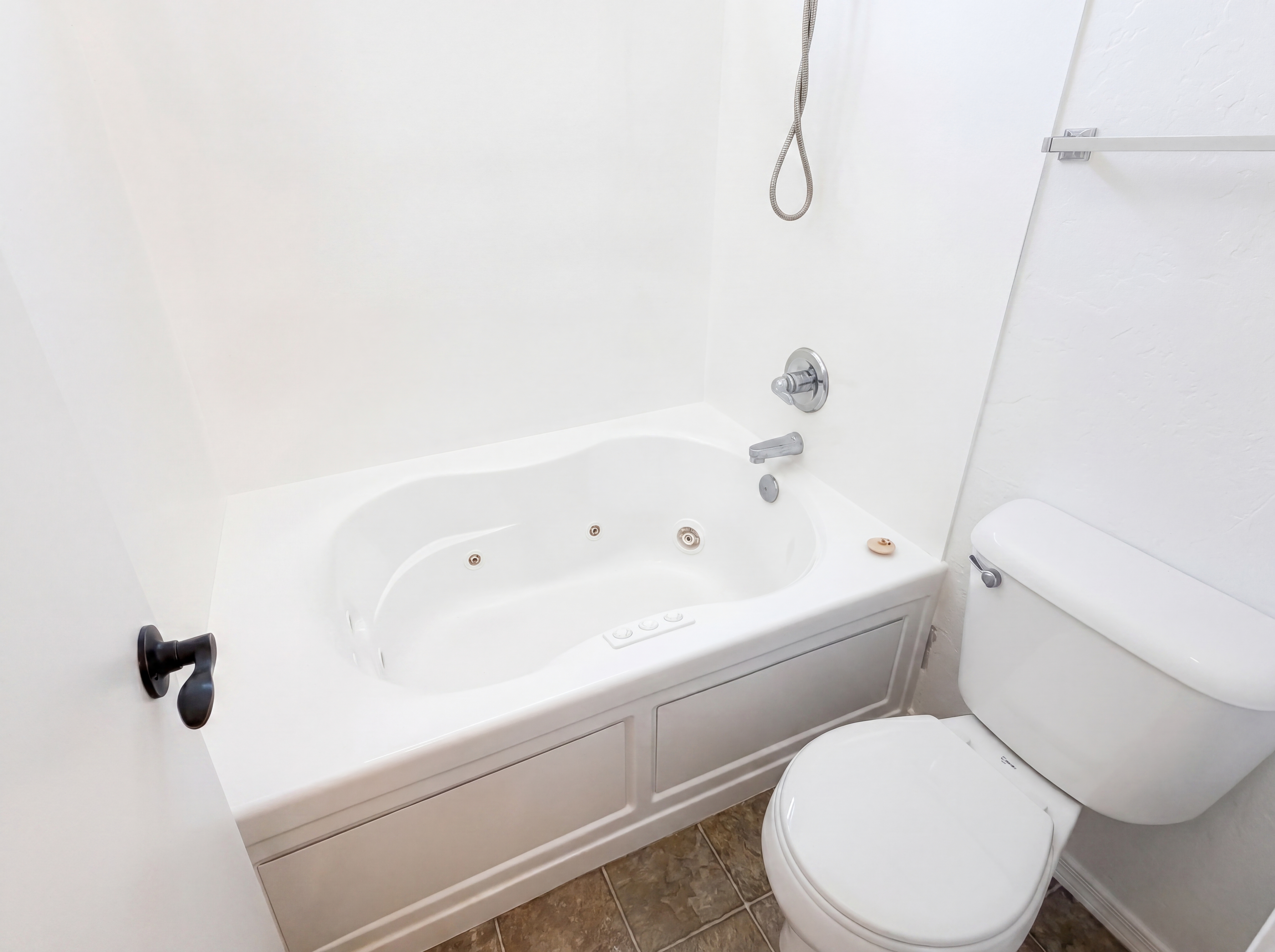 Photo 6 of 20 of 13702 W Marissa Dr, Litchfield Park, AZ