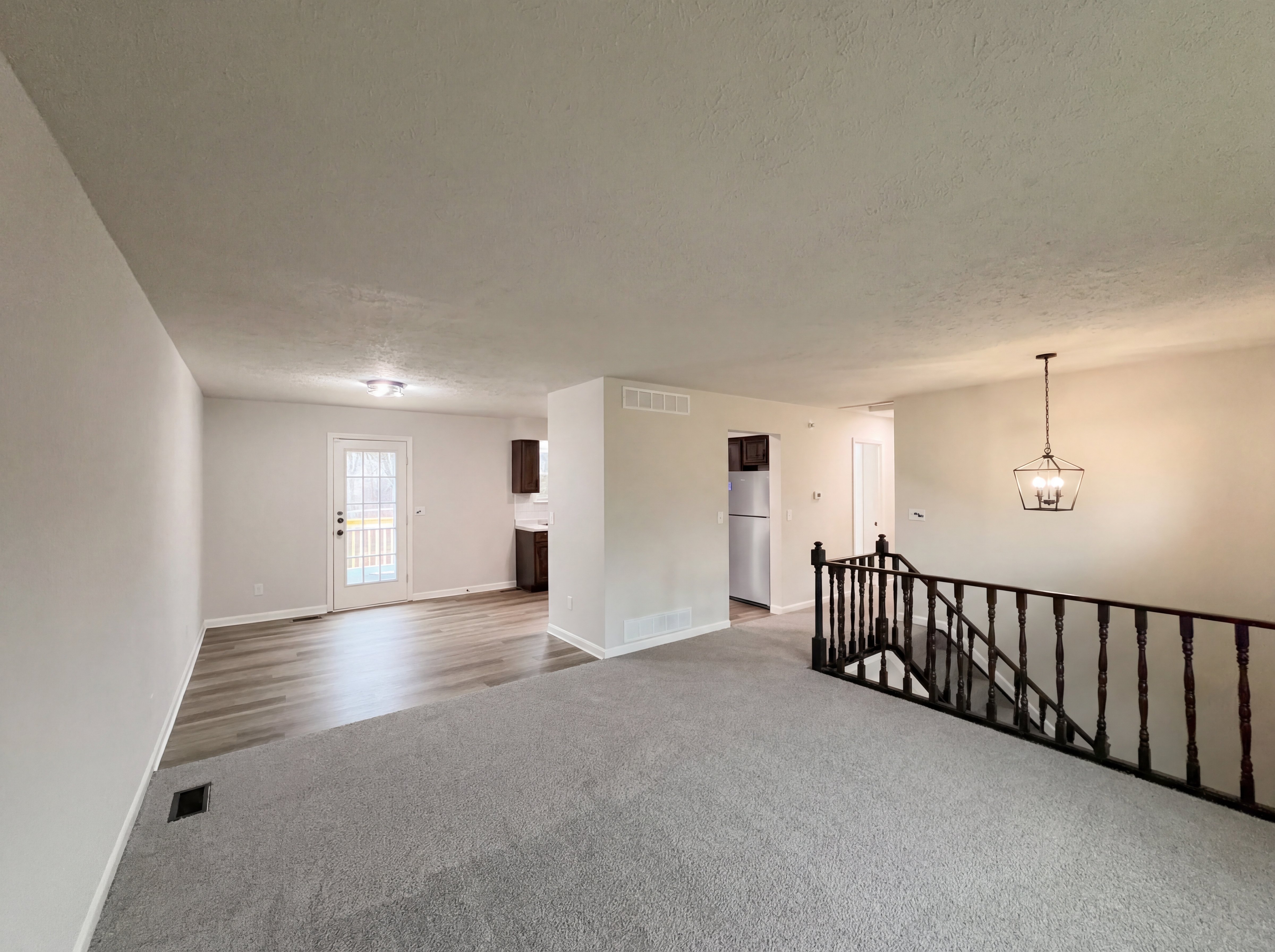 Photo 6 of 20 of 10366 Pippin Ln, Cincinnati, OH