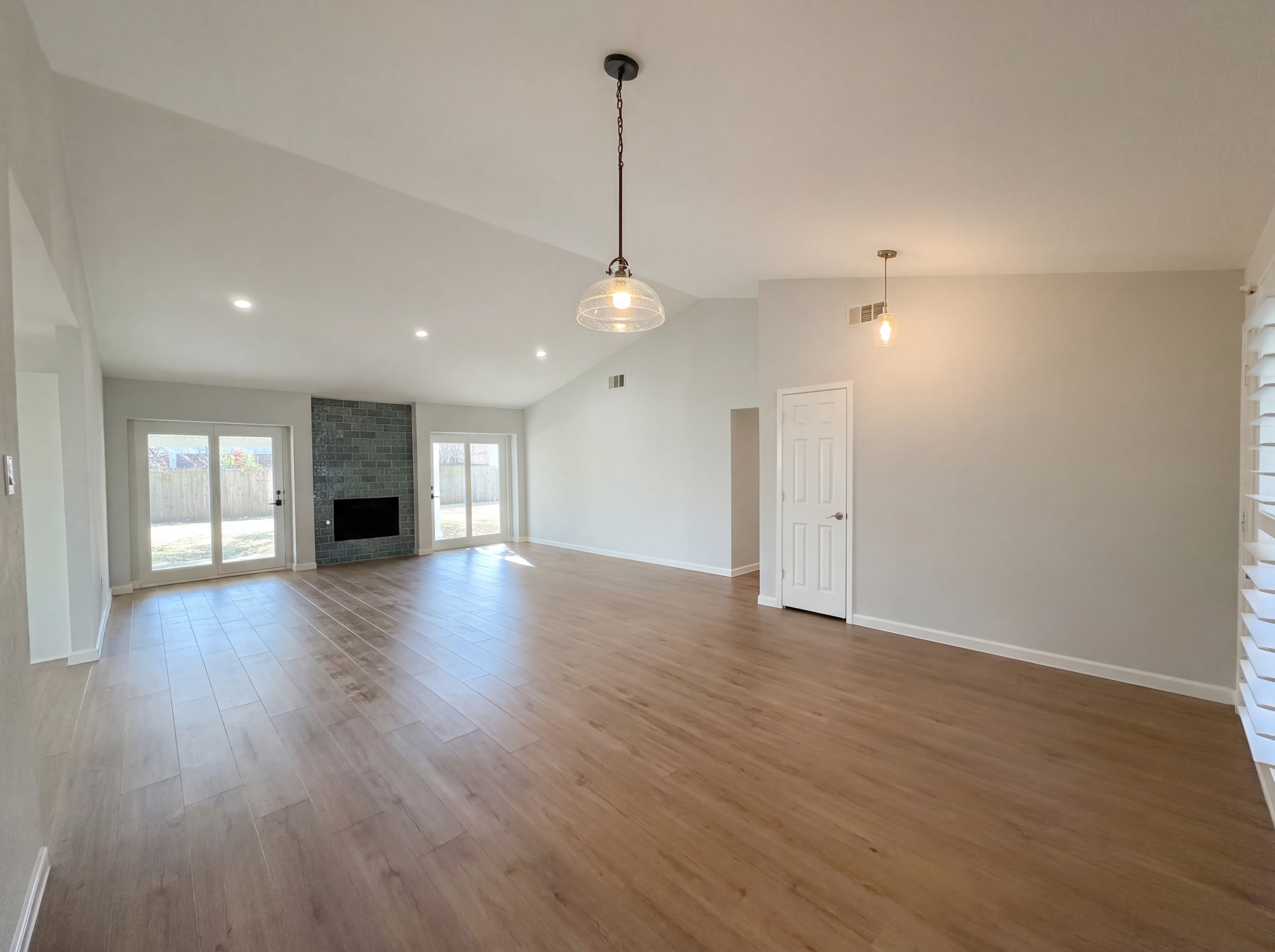 Photo 3 of 24 of 5333 Buckner Dr, Flower Mound, TX