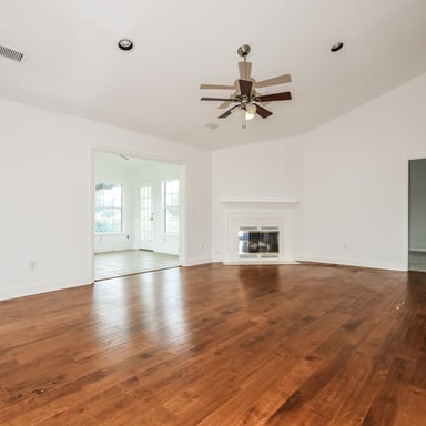 Property photo 3 of 7176 Windmill Creek Rd